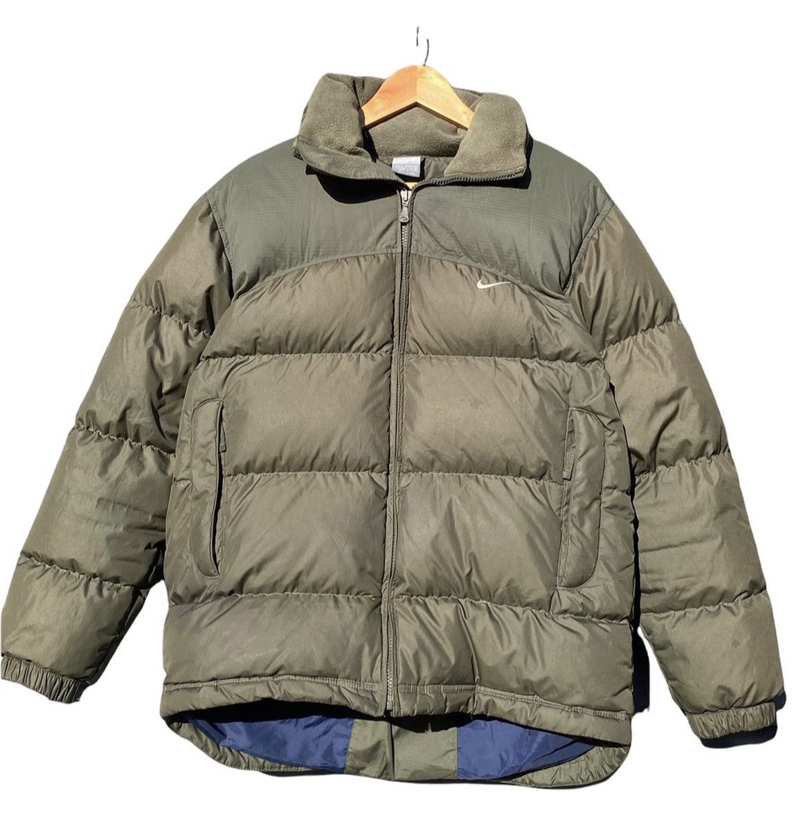 Nike Rare Vintage Y2K Nike Puffer Jacket 00s Hype Streetwear Size US S / EU 44-46 / 1 - 1 Thumbnail