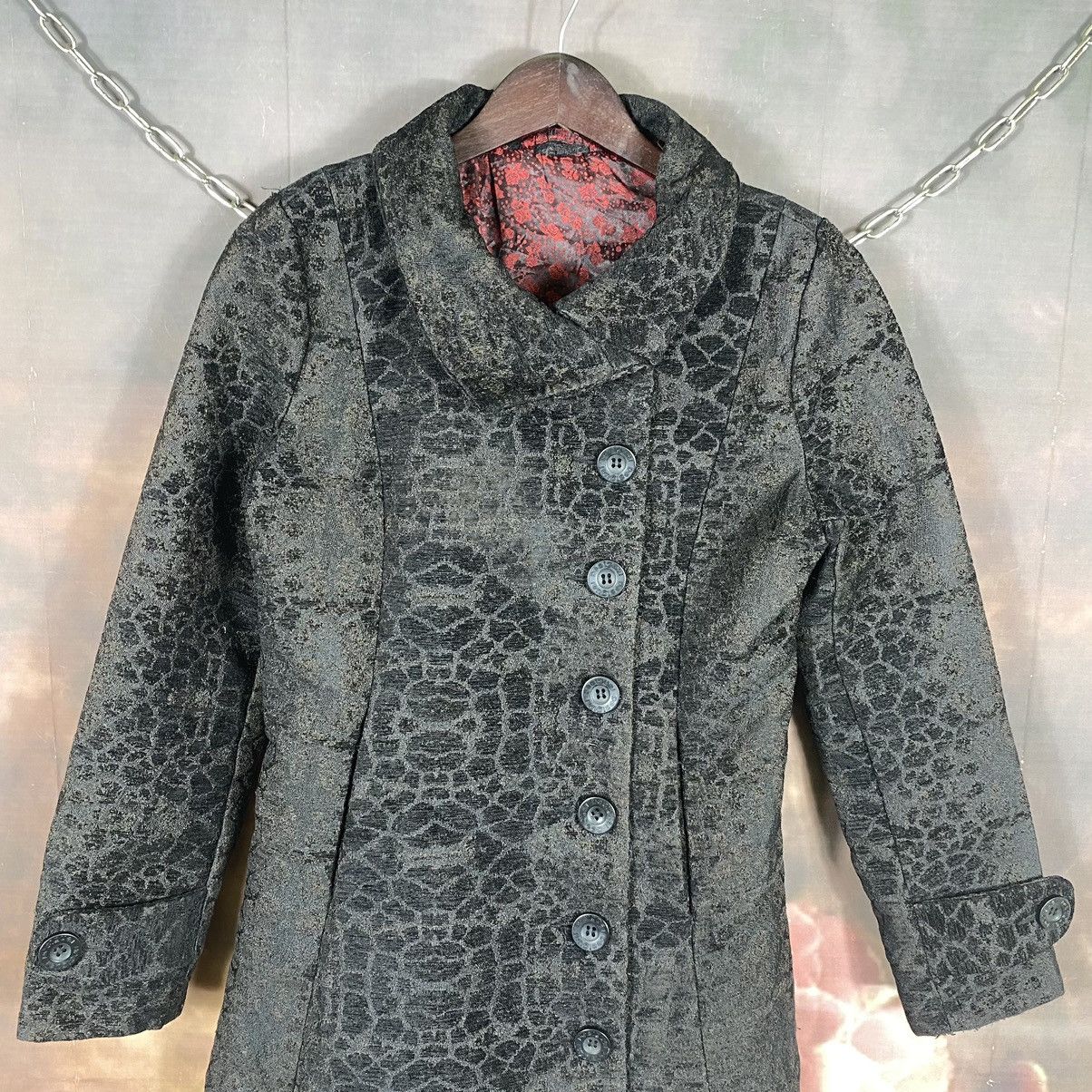 Japanese Brand × Vintage Vintage Japanese Leapard Lining Rose Trech Coat Size M / US 6-8 / IT 42-44 - 2 Thumbnail
