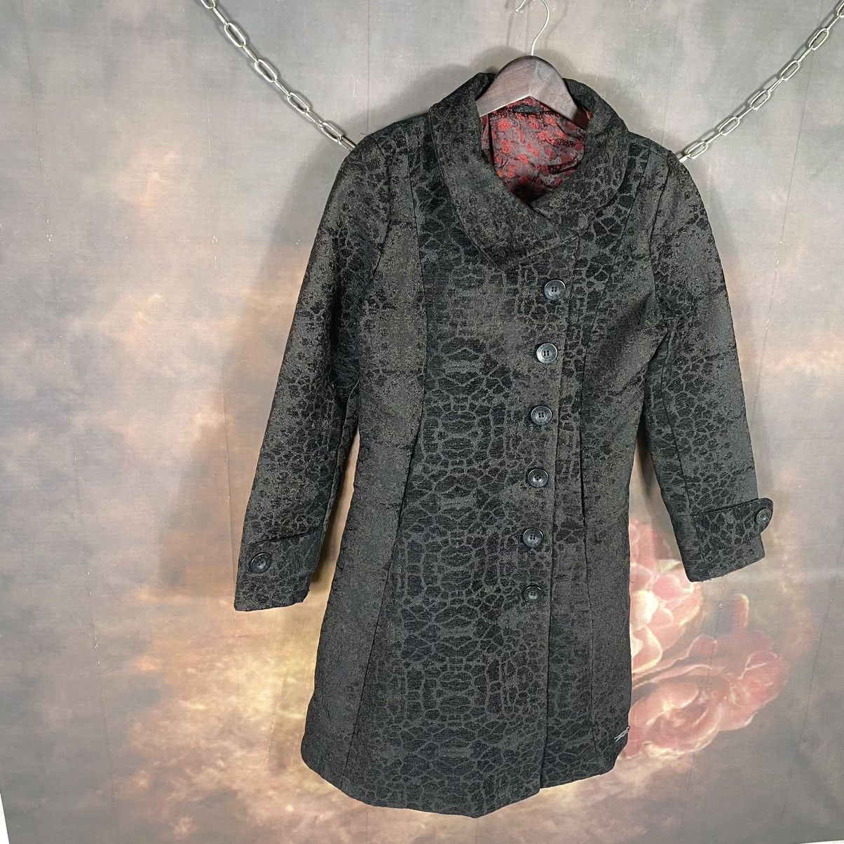 Japanese Brand × Vintage Vintage Japanese Leapard Lining Rose Trech Coat Size M / US 6-8 / IT 42-44 - 4 Thumbnail