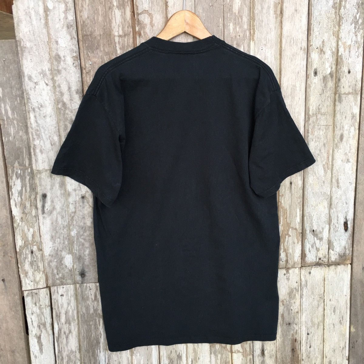 Band Tees 💥SICK💥 VINTAGE Faded 90s The Moody Blues ERD GRUNGE TSHIRT Size US L / EU 52-54 / 3 - 5 Thumbnail
