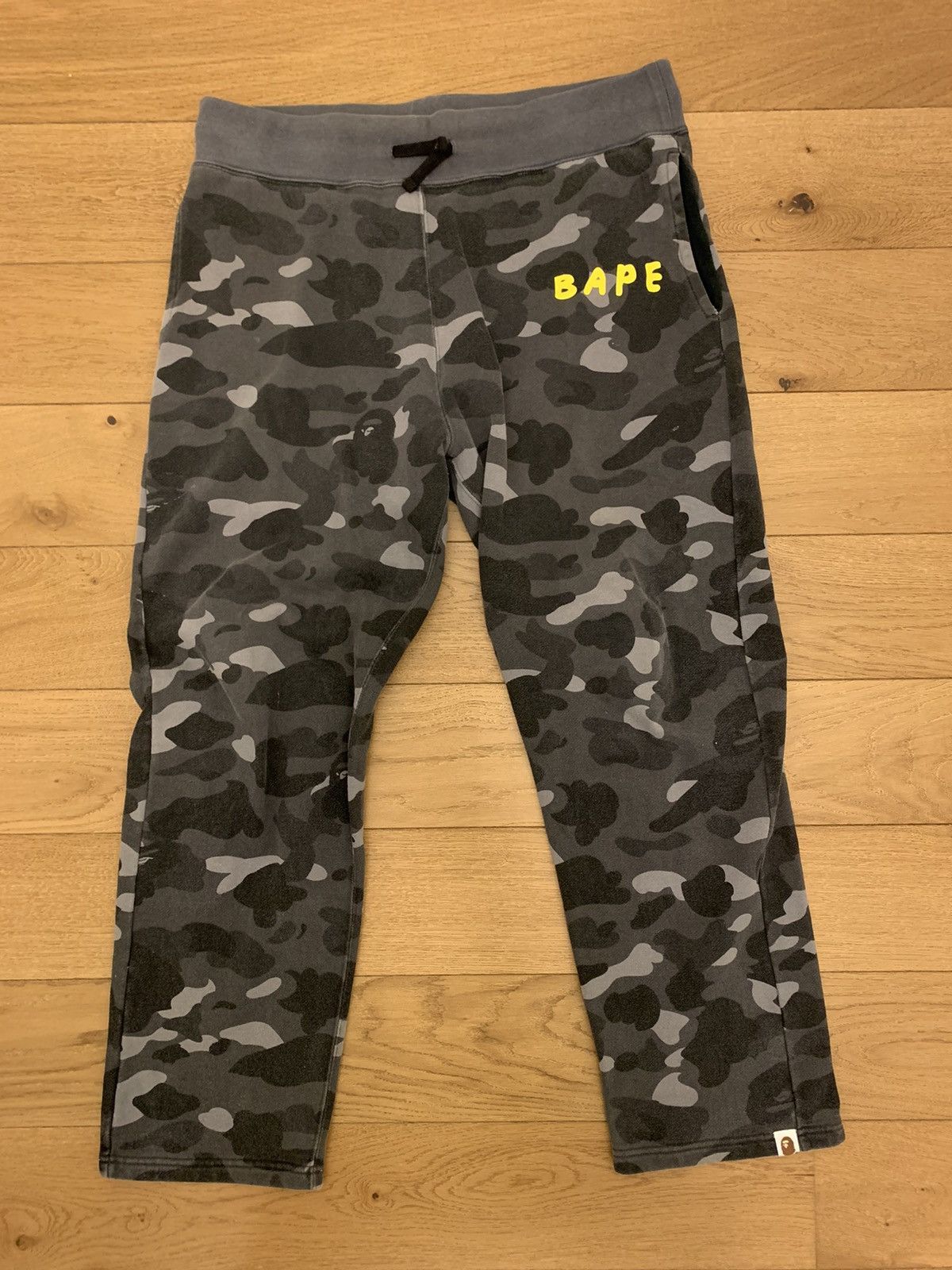 Bape Bape Keith Haring 2013 Track Pants Size US 36 / EU 52 - 2 Thumbnail