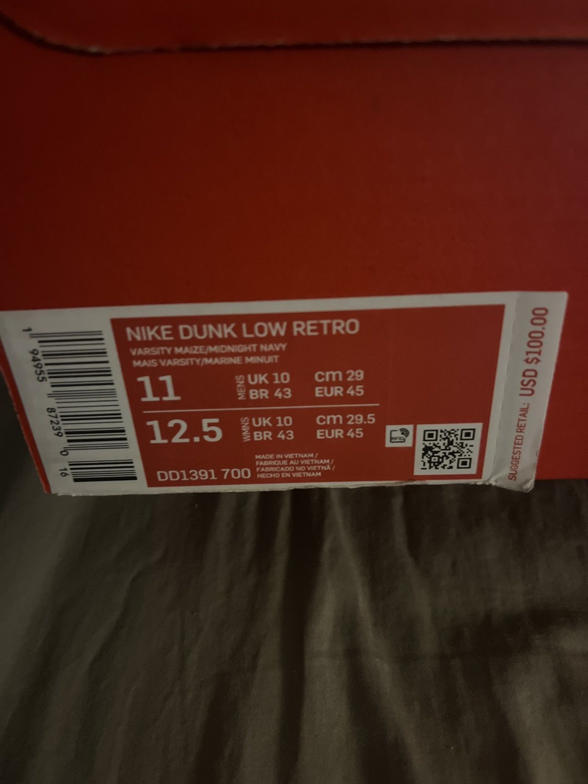 Nike Michigan Dunk Low Retros Size US 11 / EU 44 - 7 Thumbnail