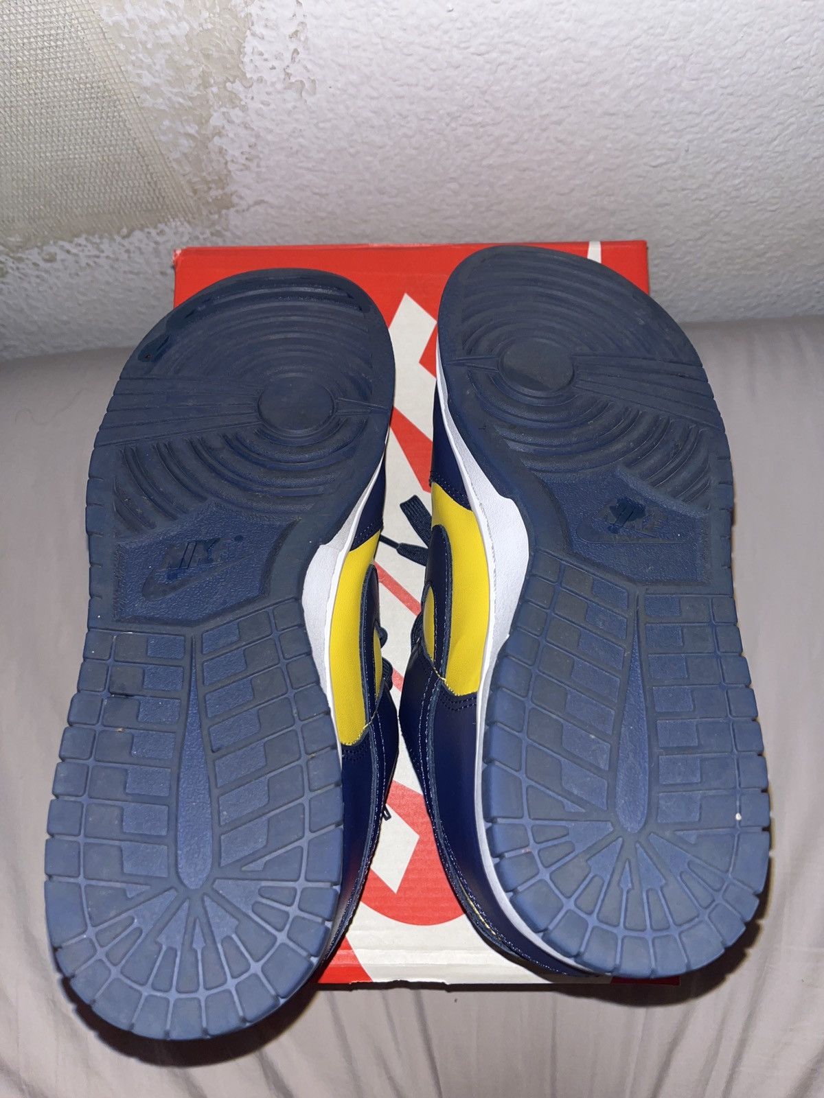 Nike Michigan Dunk Low Retros Size US 11 / EU 44 - 6 Thumbnail