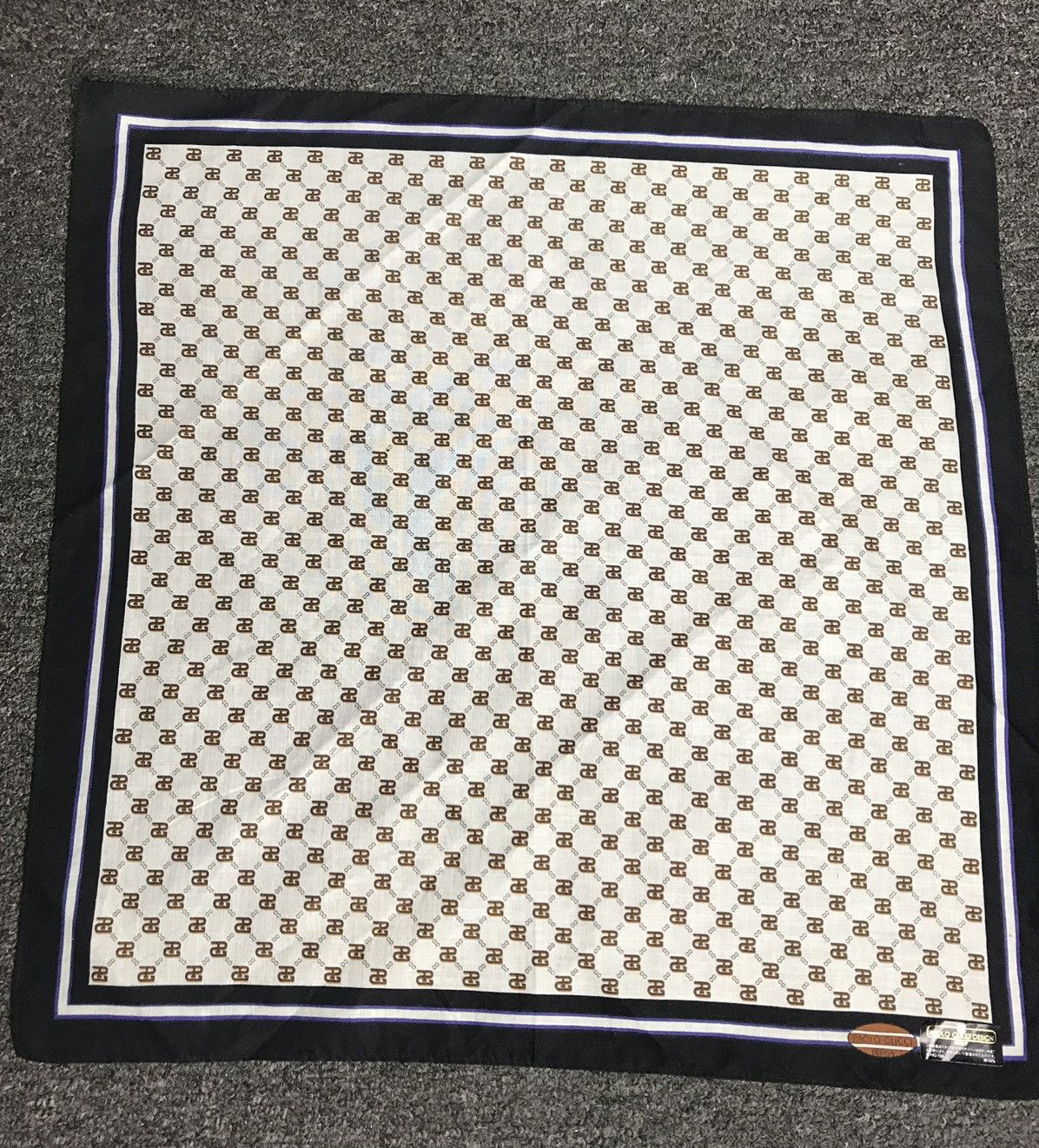 Other × Paolo Gucci × Vintage Paolo Gucci Monigram Handkerchief / Bandana / Neckerchief Size ONE SIZE - 5 Thumbnail