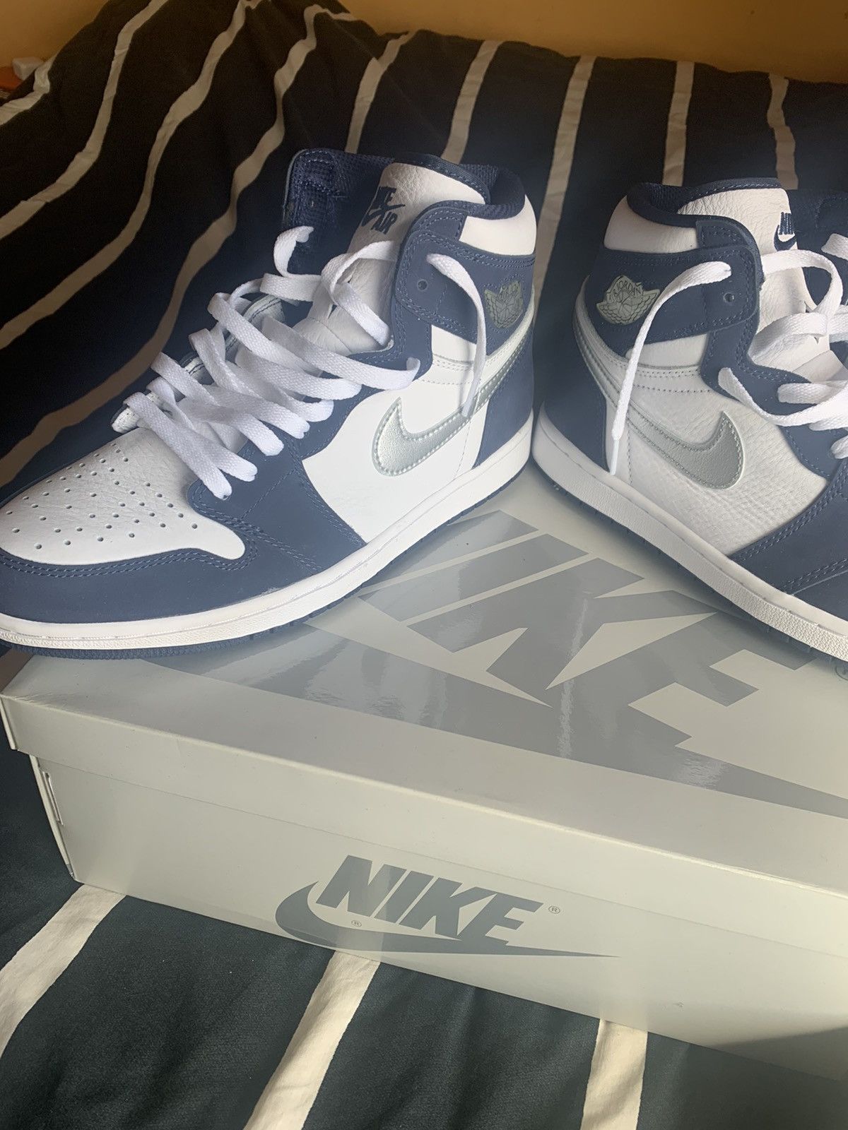 Jordan Brand × Nike Jordan 1 “Midnight Navy” Size US 10 / EU 43 - 10 Thumbnail