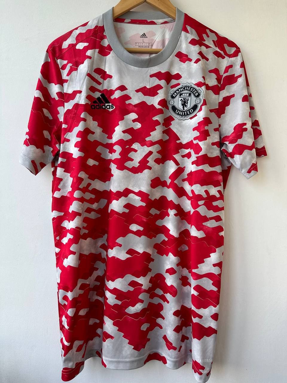Adidas 2021 Manchester United soccer shirt jersey Size US L / EU 52-54 / 3 - 1 Thumbnail