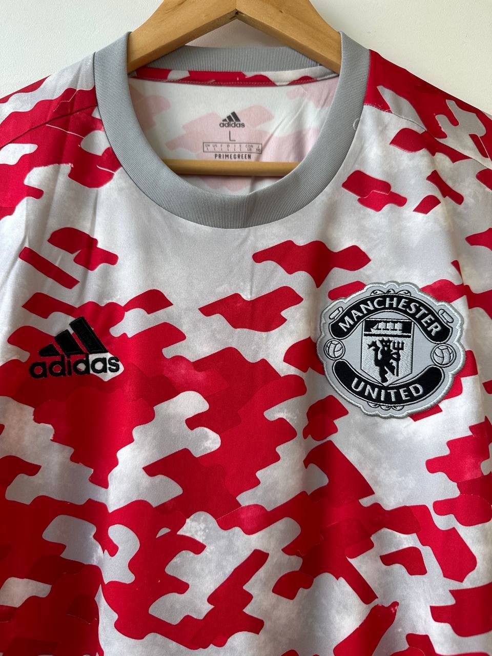 Adidas 2021 Manchester United soccer shirt jersey Size US L / EU 52-54 / 3 - 2 Thumbnail