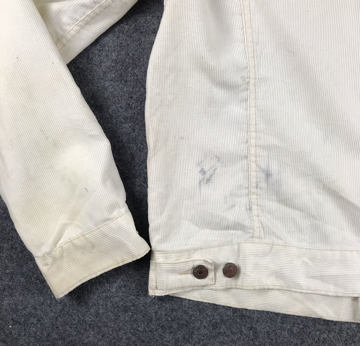 Levi's × Vintage 🔥Vintage levis 70505 corduroy jacket🔥 Size US M / EU 48-50 / 2 - 11 Thumbnail