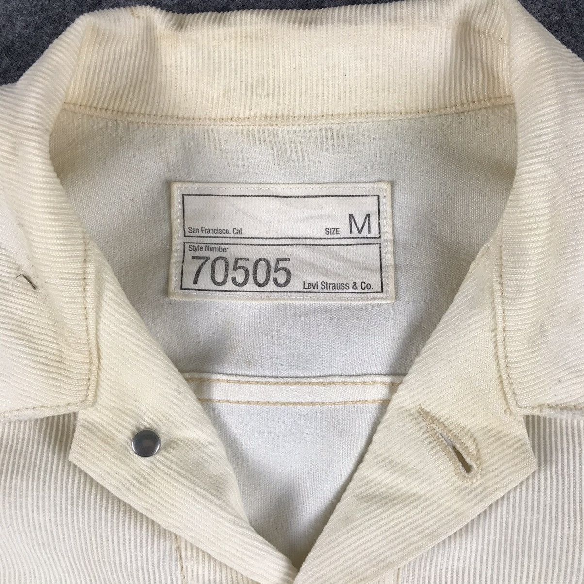 Levi's × Vintage 🔥Vintage levis 70505 corduroy jacket🔥 Size US M / EU 48-50 / 2 - 4 Thumbnail