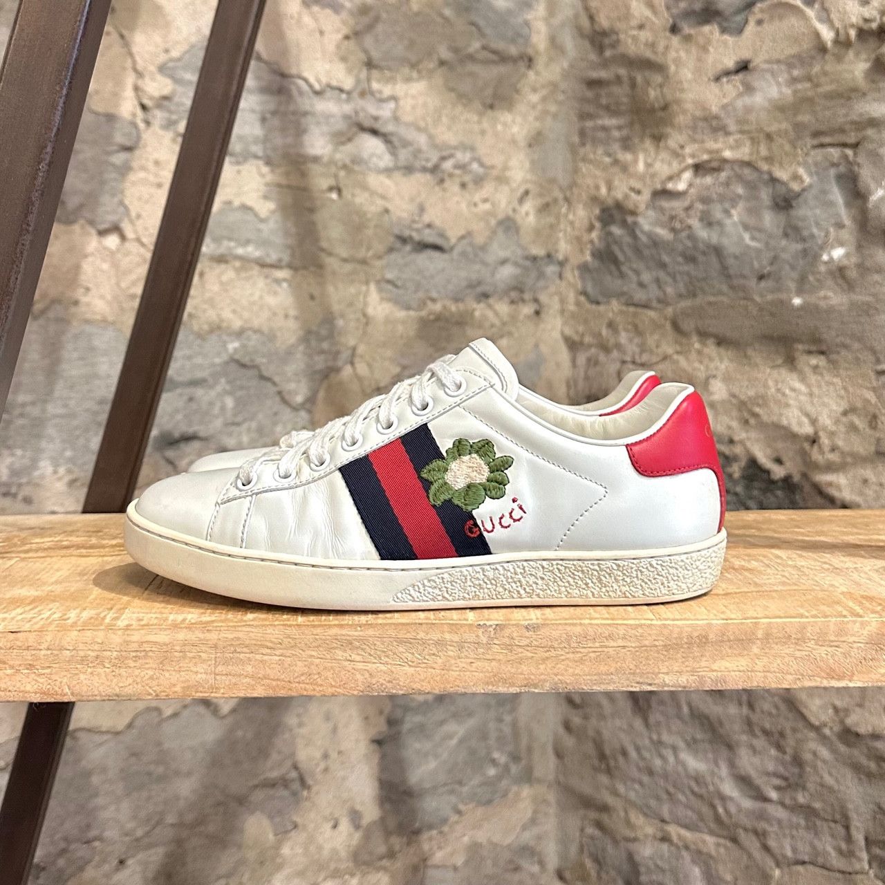 Gucci Gucci White Leather Embroidered Ace Low-top Sneakers Size US 6 / IT 36 - 7 Thumbnail