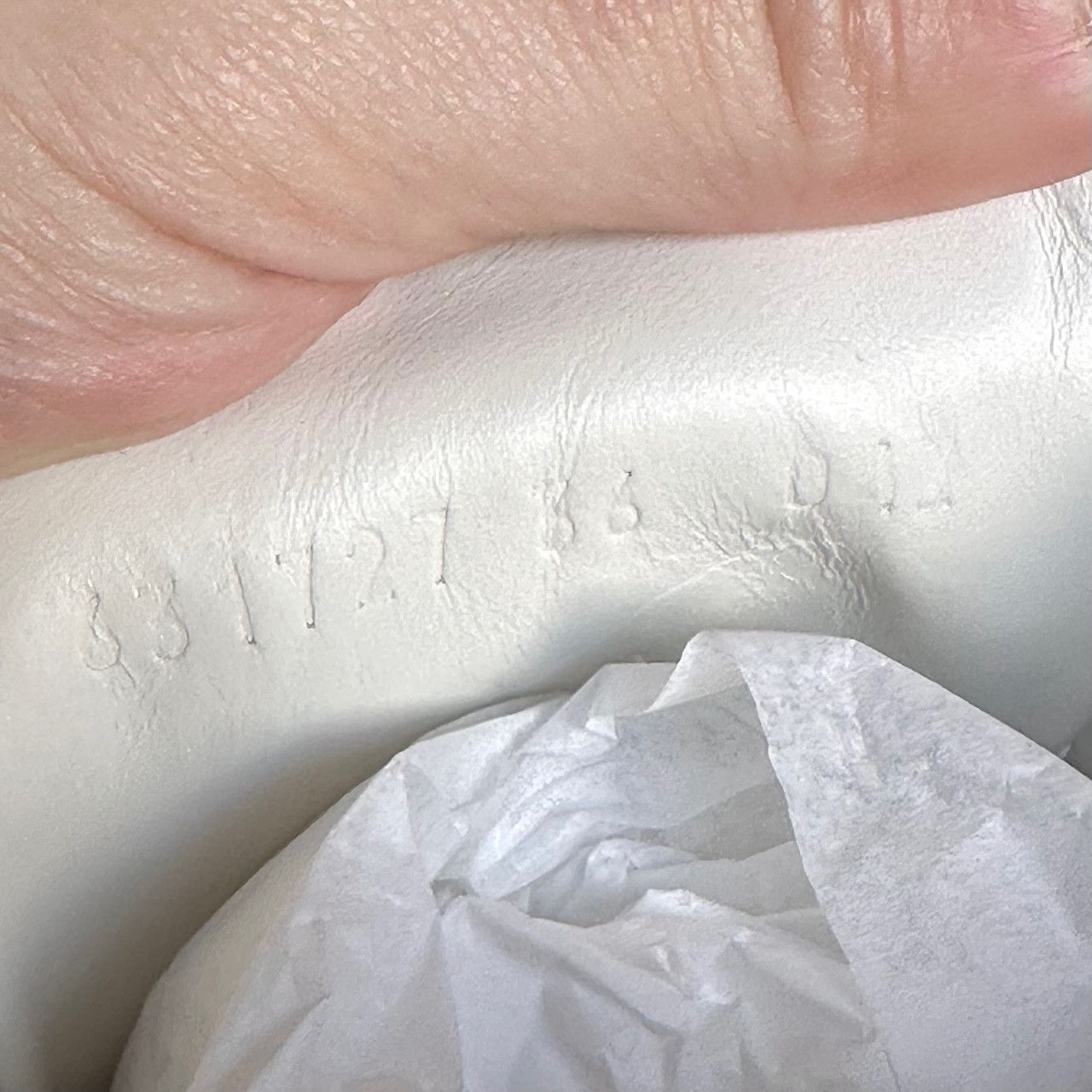 Gucci Gucci White Leather Embroidered Ace Low-top Sneakers Size US 6 / IT 36 - 12 Thumbnail