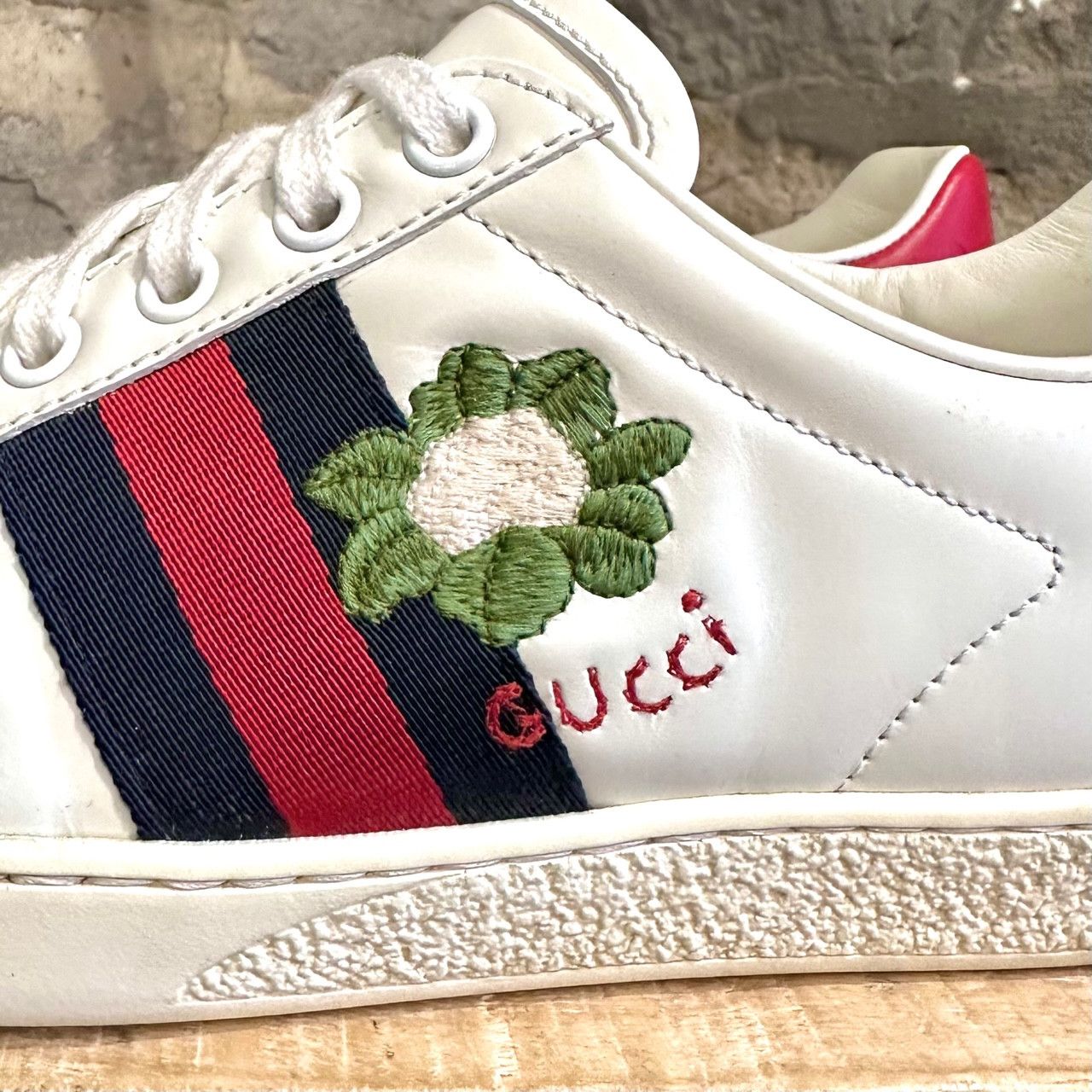 Gucci Gucci White Leather Embroidered Ace Low-top Sneakers Size US 6 / IT 36 - 8 Thumbnail