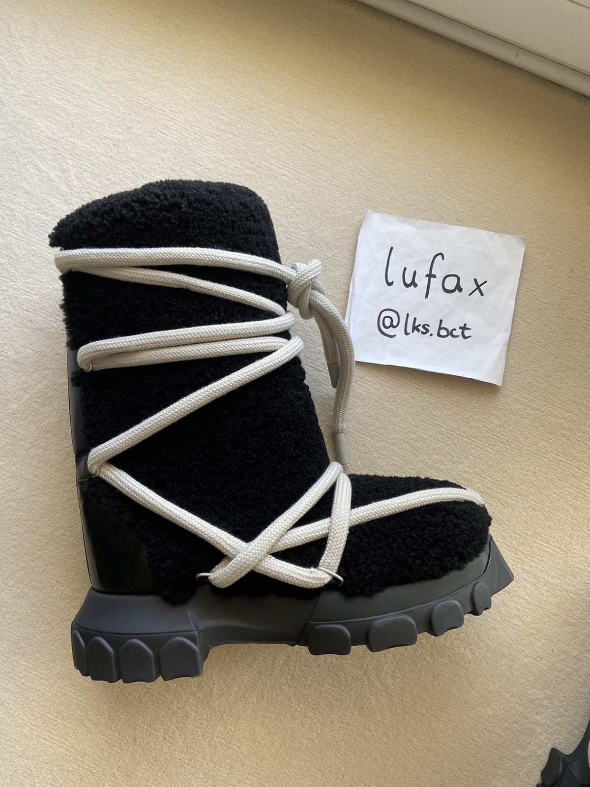 Rick Owens NEW | *INTEREST CHECK* FW22 STROBE LUNAR SHEARLING TRACTOR Size US 11 / EU 44 - 4 Thumbnail