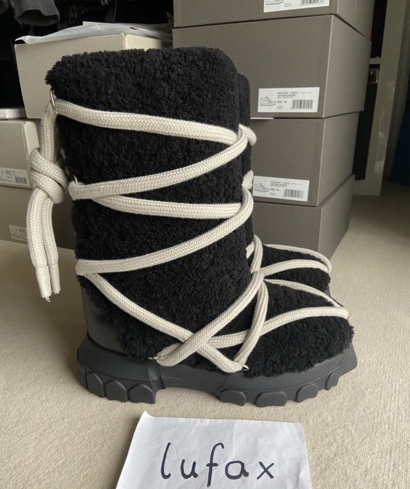Rick Owens NEW | *INTEREST CHECK* FW22 STROBE LUNAR SHEARLING TRACTOR Size US 11 / EU 44 - 1 Thumbnail