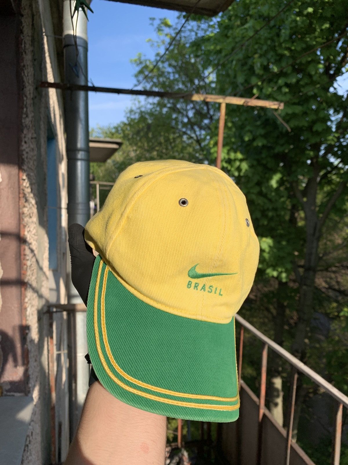 Nike 90s Vintage Nike Brasil Soccer Cap Size ONE SIZE - 2 Thumbnail