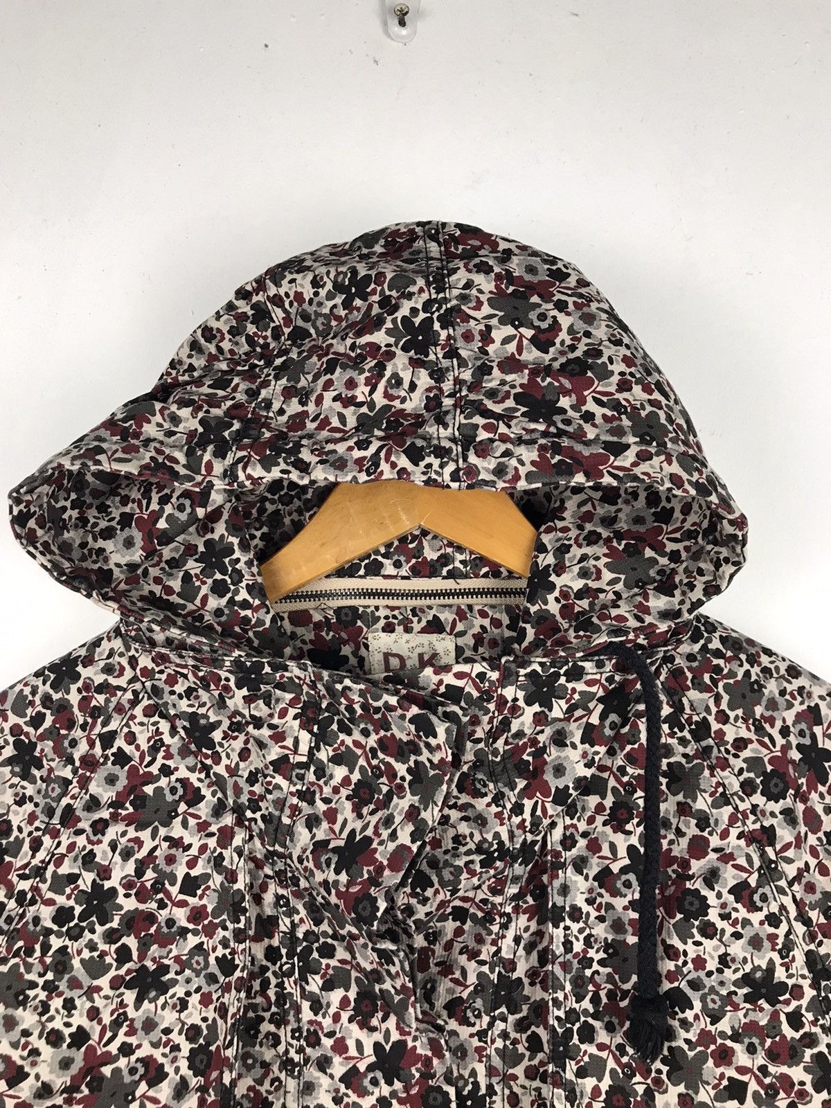 Japanese Brand × Vintage Vintage Rare Design Light Jacket with hooded Size US M / EU 48-50 / 2 - 3 Thumbnail
