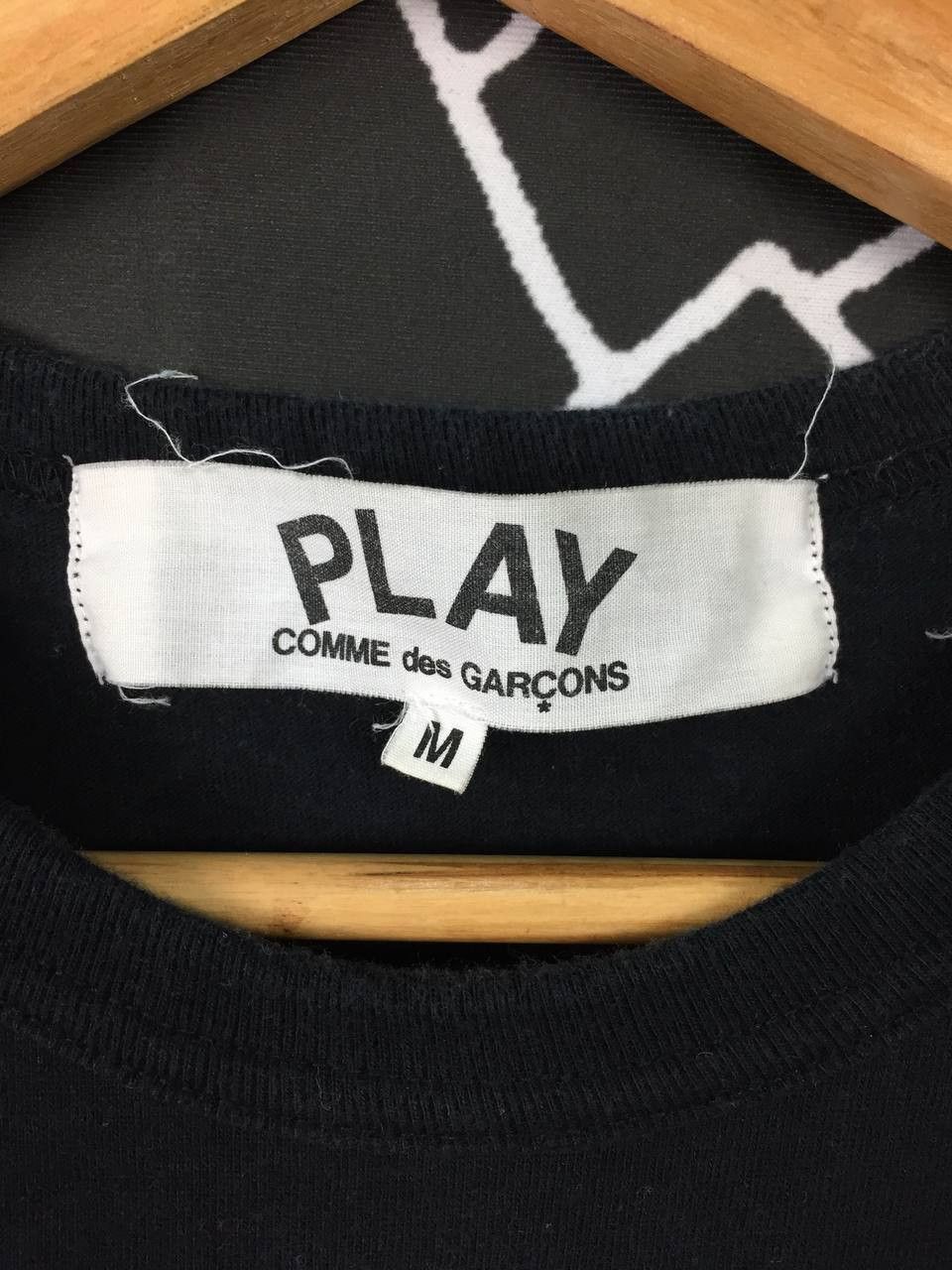 Comme des Garcons AD2007 Comme Des Garcons Play Black on Black Heart LogoTee Size US M / EU 48-50 / 2 - 4 Thumbnail