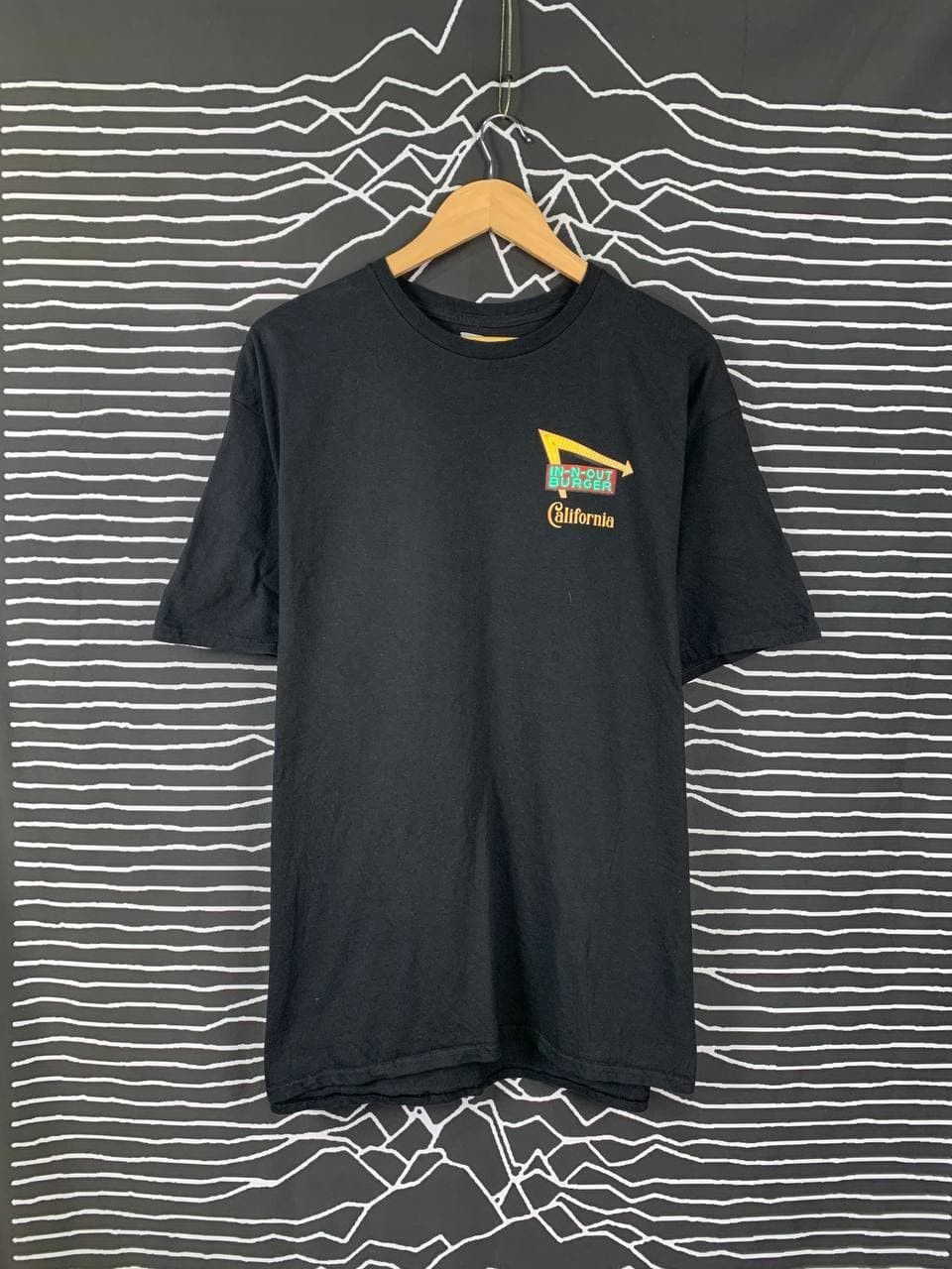 Vintage Vtg In N Out Burger Graphic Tee Size US XL / EU 56 / 4 - 2 Thumbnail