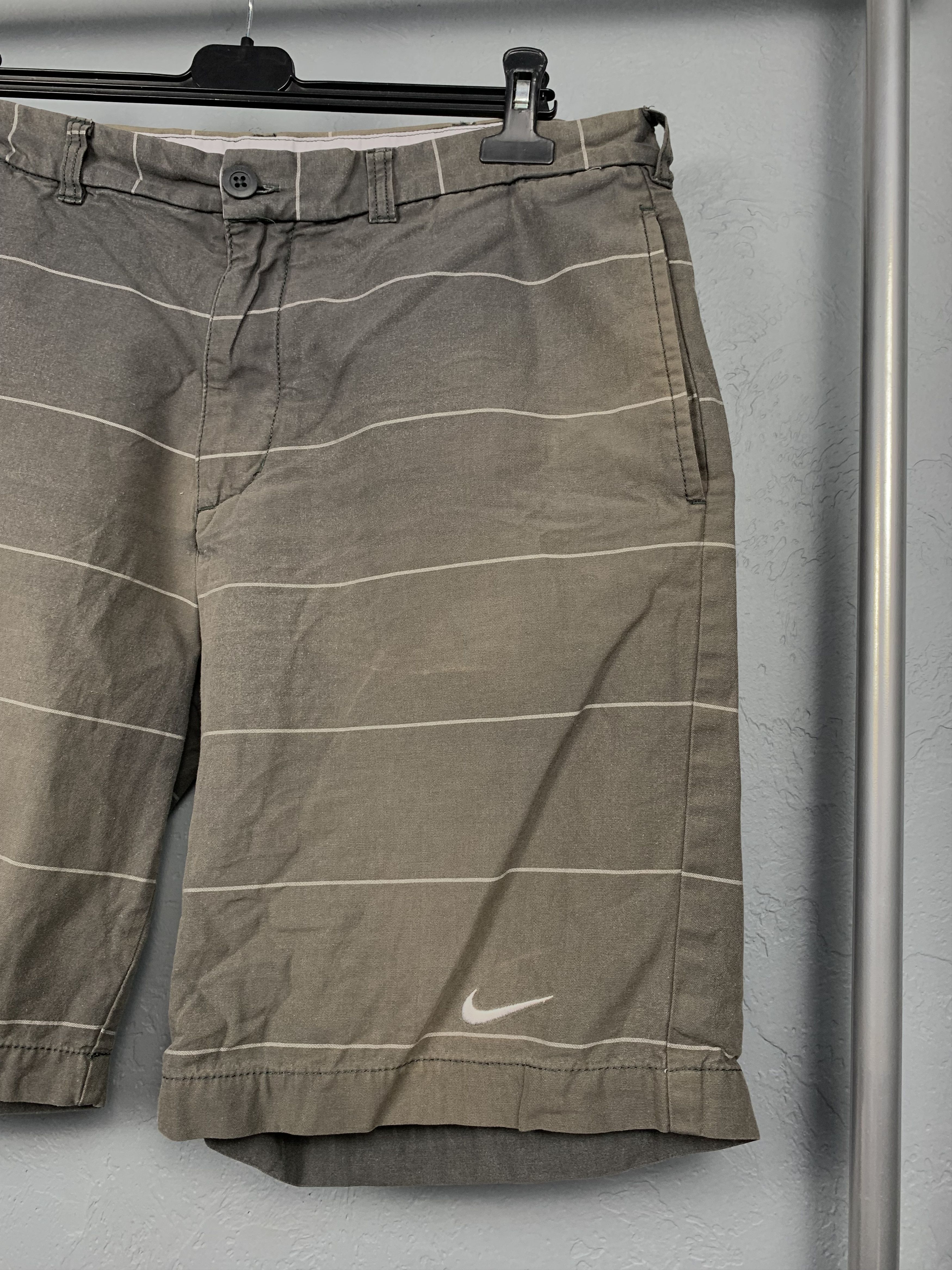 Nike × Vintage Nike Vintage Sun Faded Mens Shorts Y2K Size US 36 / EU 52 - 2 Thumbnail