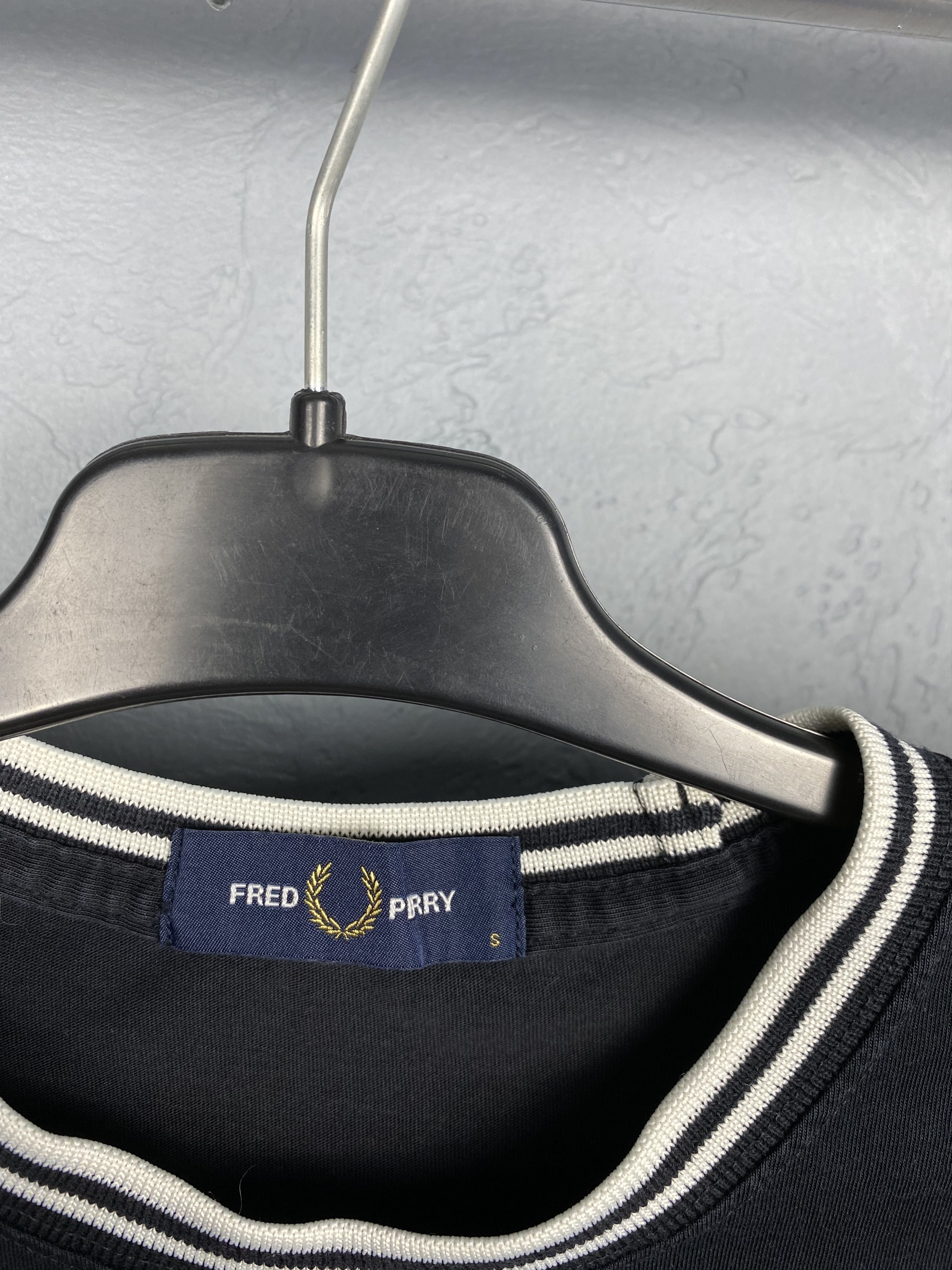 Fred Perry × Vintage Fred Perry Mens Crew Neck T-Shirt Tee Size US S / EU 44-46 / 1 - 3 Thumbnail