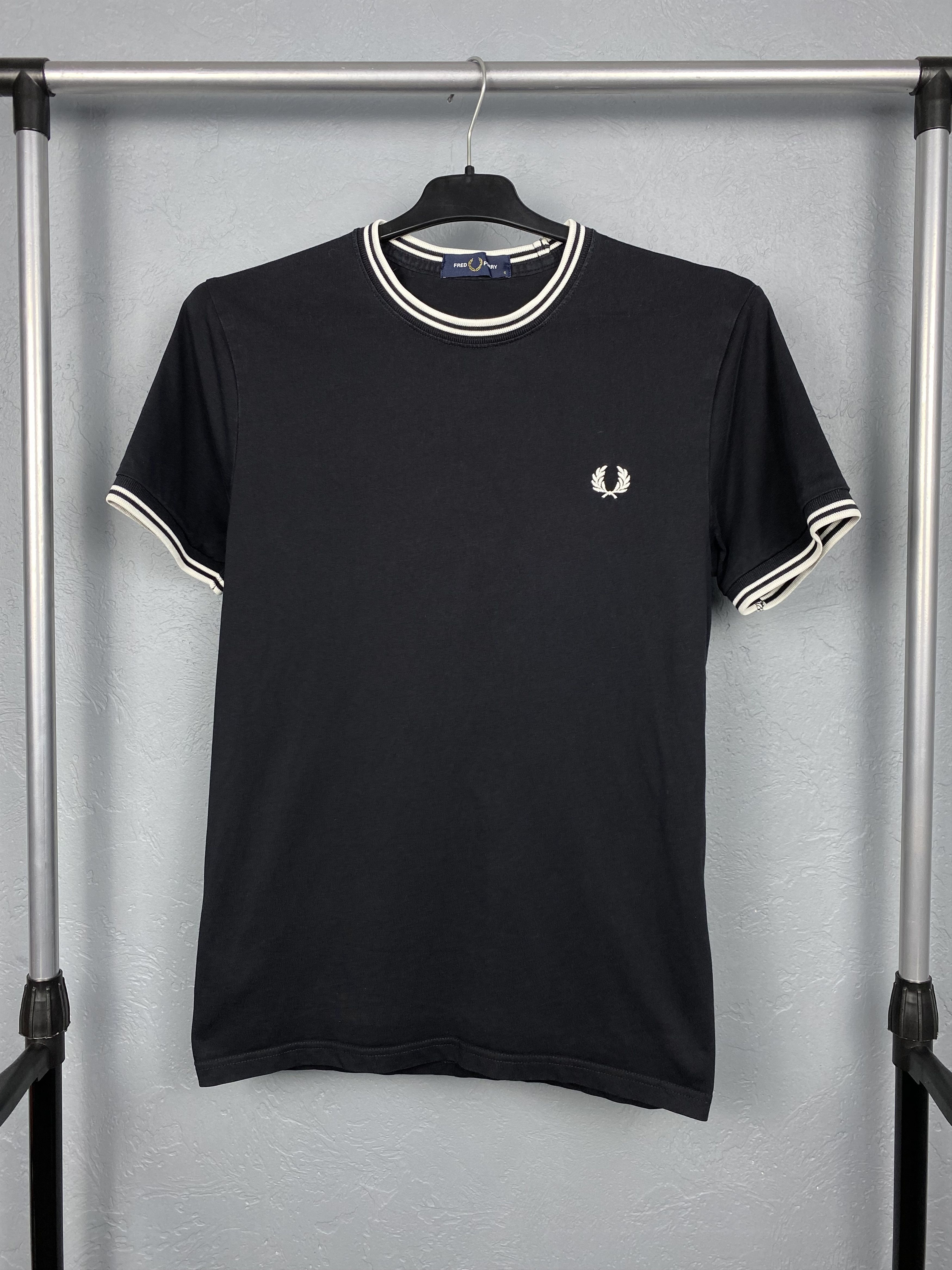 Fred Perry × Vintage Fred Perry Mens Crew Neck T-Shirt Tee Size US S / EU 44-46 / 1 - 1 Thumbnail
