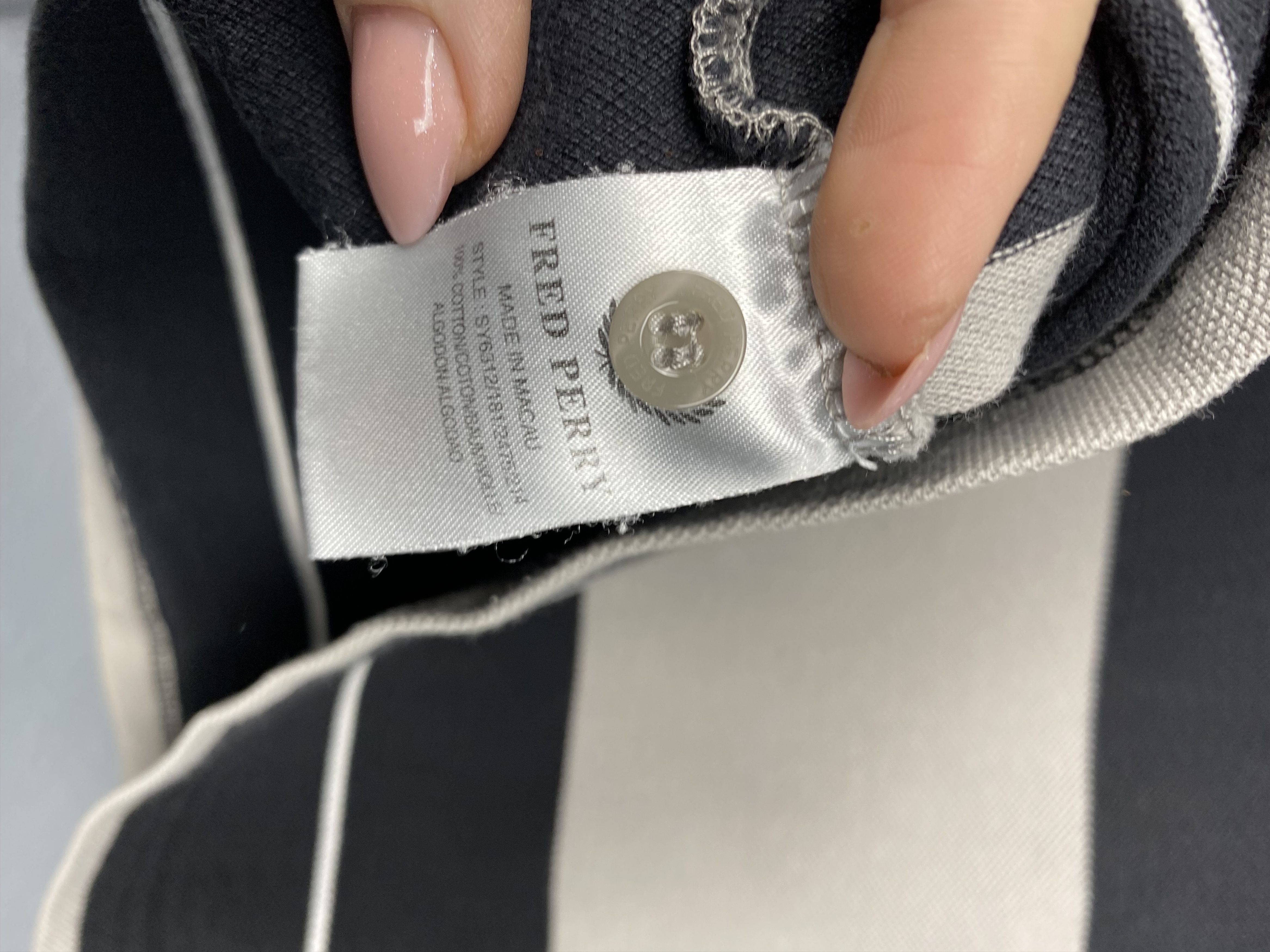 Fred Perry × Vintage Fred Perry 90s Vintage Mens Polo Shirt Size US S / EU 44-46 / 1 - 6 Thumbnail