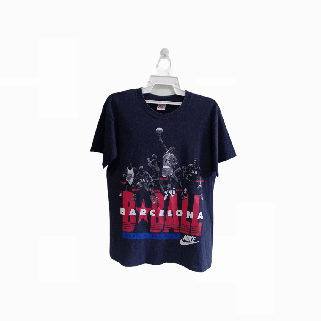 Nike × Vintage Vintage Nike Michael Jordan and the USA Olympic Squad team Size US M / EU 48-50 / 2 - 1 Thumbnail