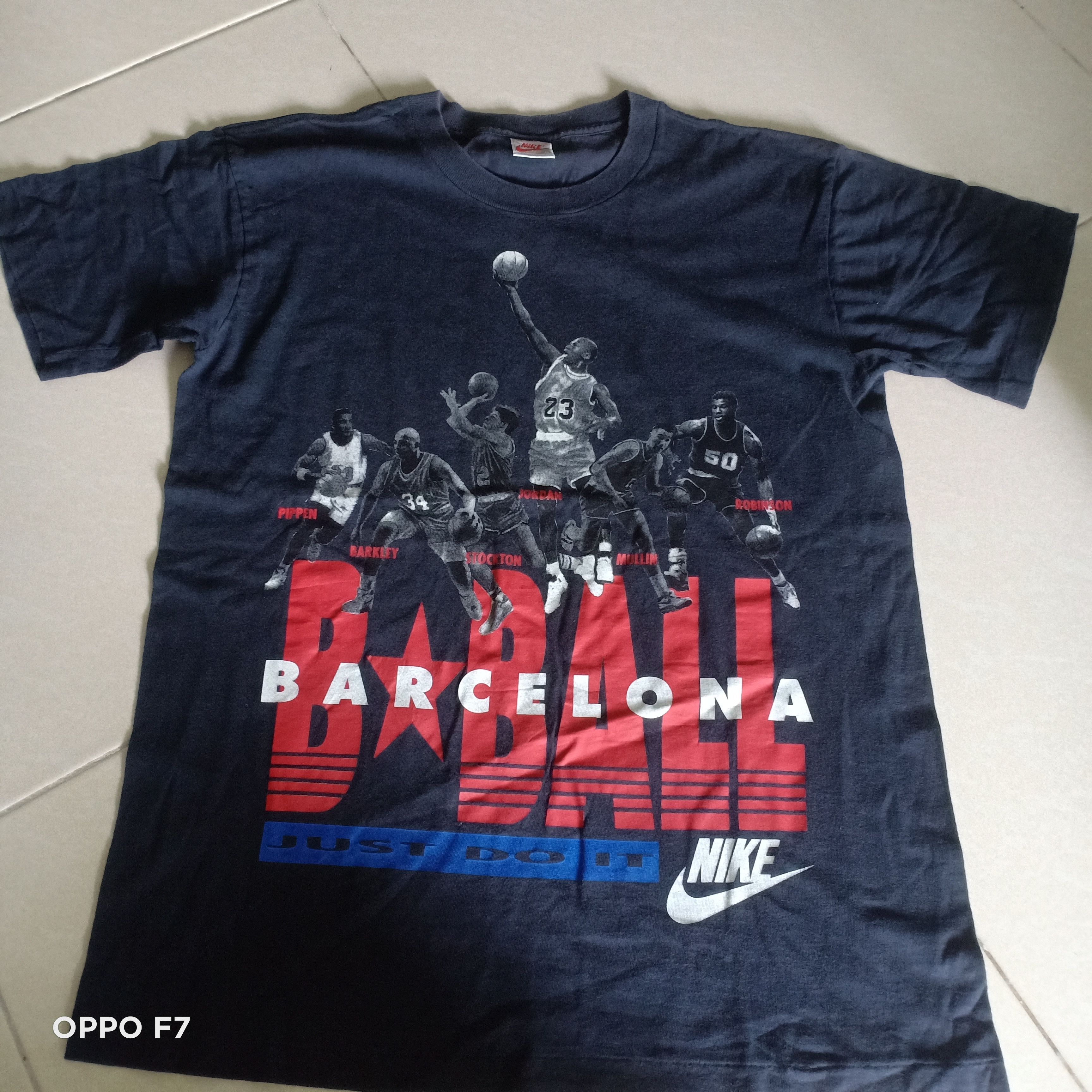 Nike × Vintage Vintage Nike Michael Jordan and the USA Olympic Squad team Size US M / EU 48-50 / 2 - 4 Thumbnail