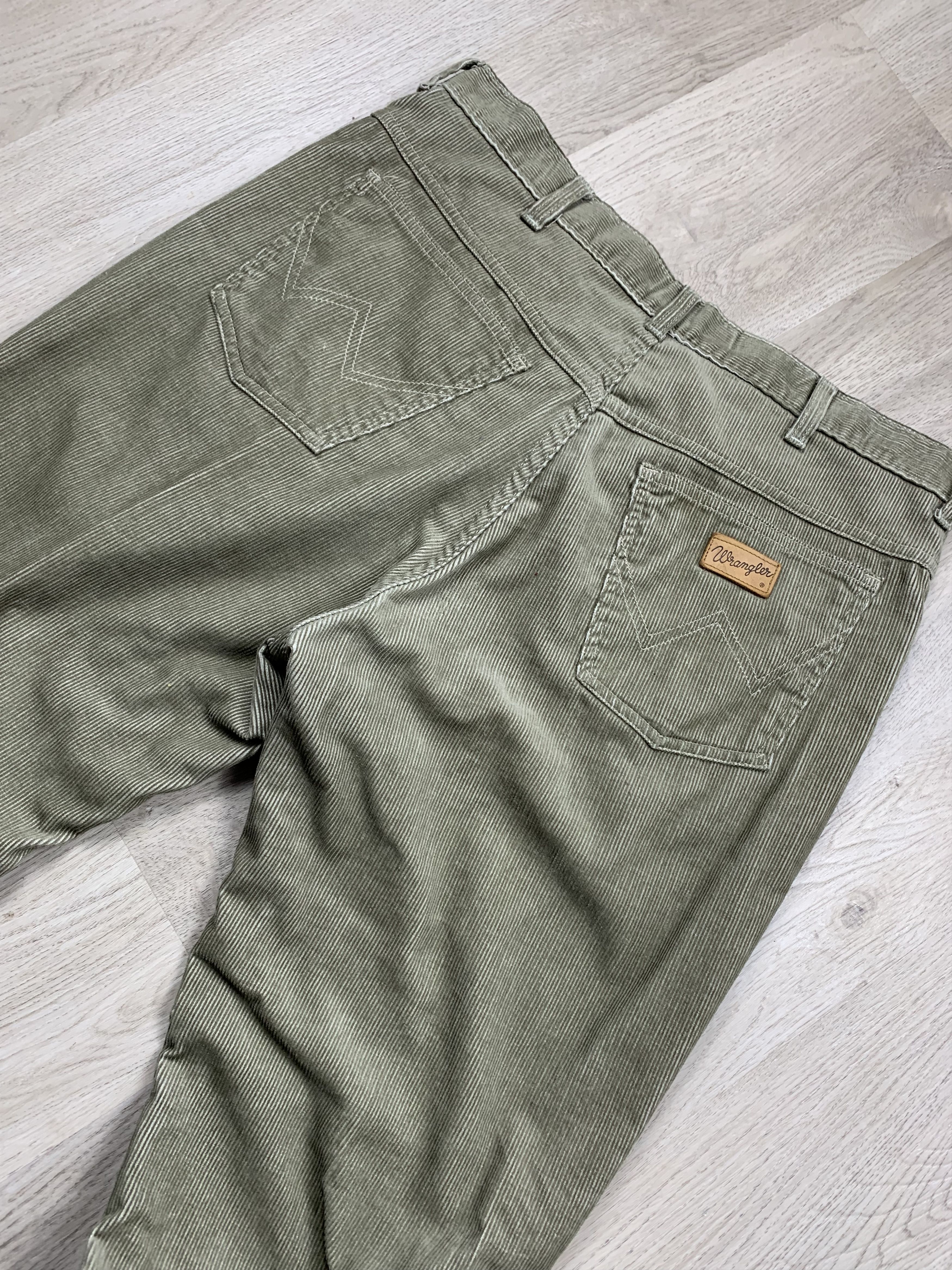 Vintage × Wrangler Wrangler Vintage Mens Corduroy Denim Pants Size US 36 / EU 52 - 2 Thumbnail
