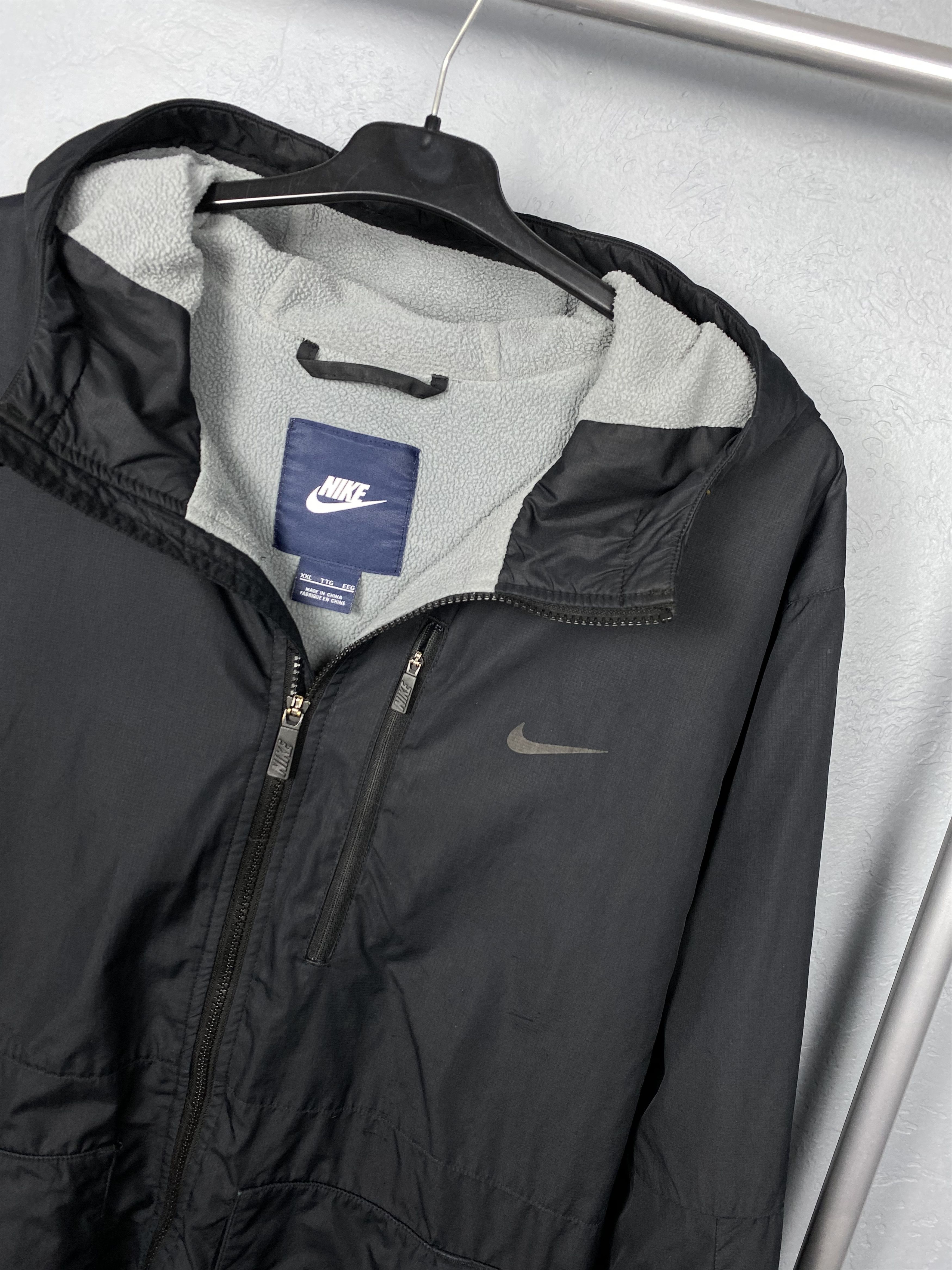 Nike × Vintage Nike Vintage Mens Nylon Jacket Y2K Swoosh Size US XXL / EU 58 / 5 - 2 Thumbnail