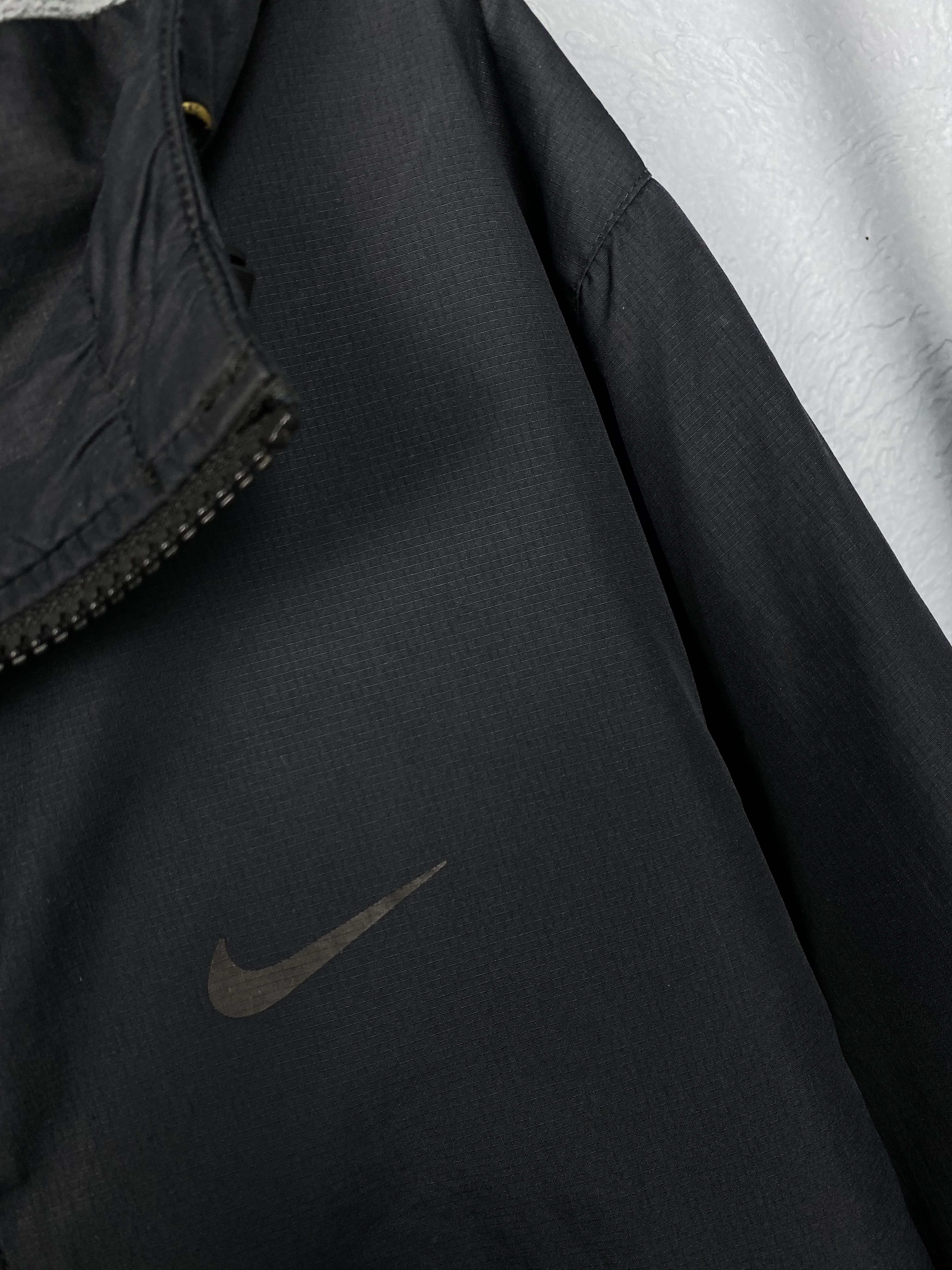 Nike × Vintage Nike Vintage Mens Nylon Jacket Y2K Swoosh Size US XXL / EU 58 / 5 - 3 Thumbnail