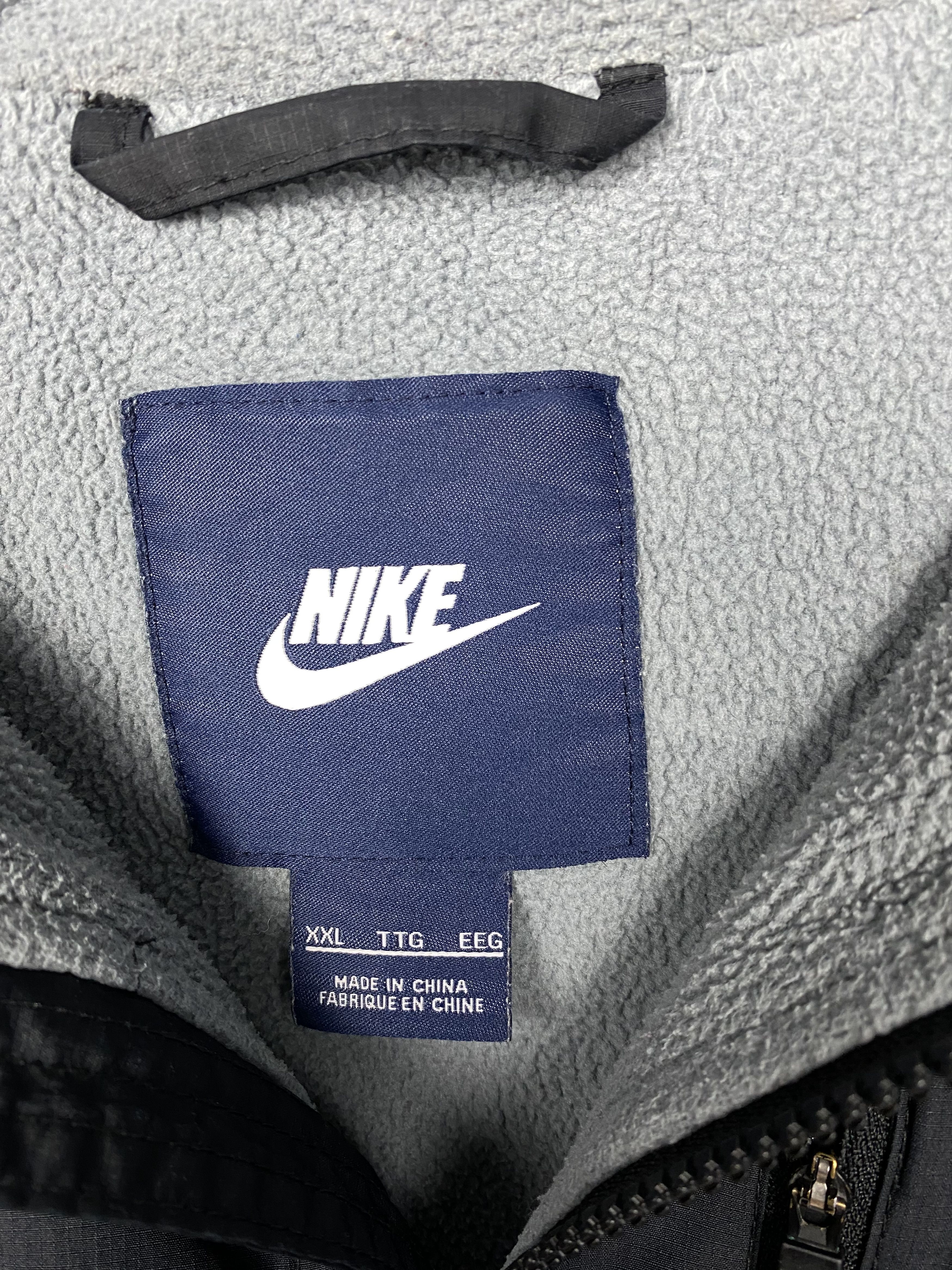 Nike × Vintage Nike Vintage Mens Nylon Jacket Y2K Swoosh Size US XXL / EU 58 / 5 - 4 Thumbnail