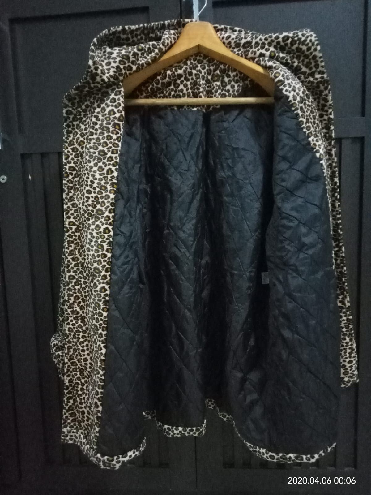 Japanese Brand Vintage Tribal Leopard Velvet Hoodi Jacket Punk RocknRoll Size US M / EU 48-50 / 2 - 4 Thumbnail