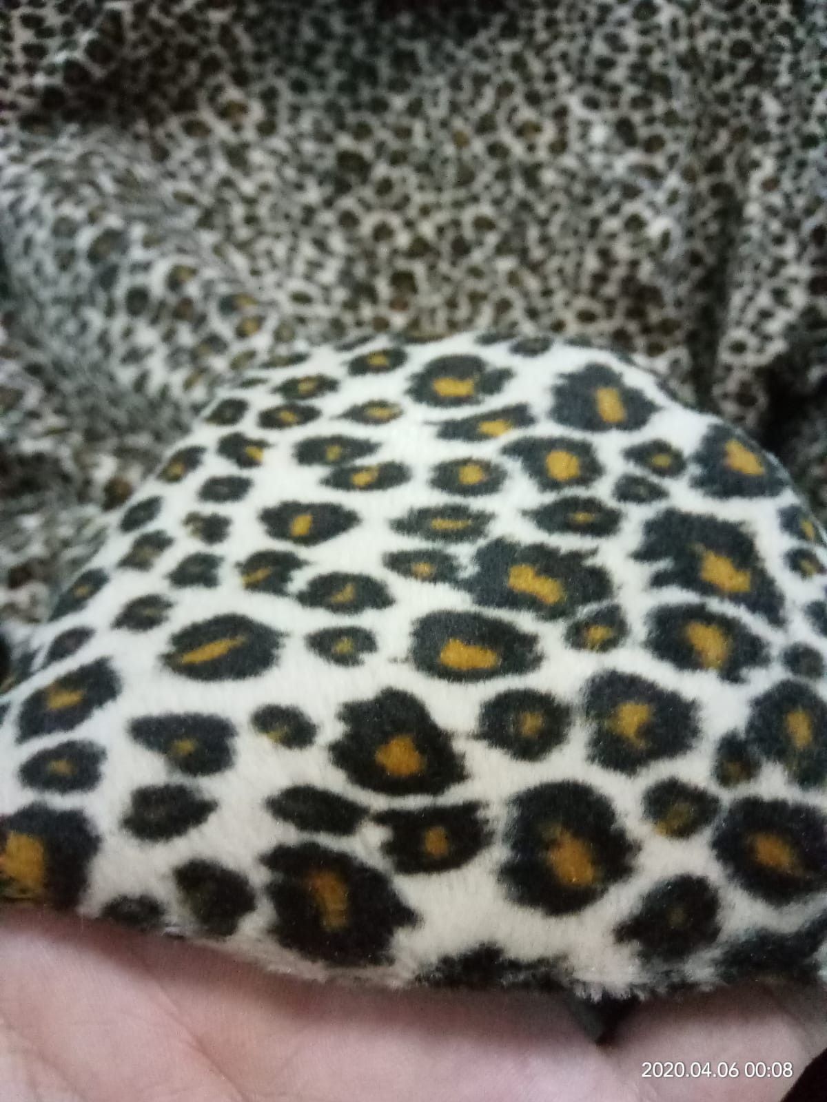 Japanese Brand Vintage Tribal Leopard Velvet Hoodi Jacket Punk RocknRoll Size US M / EU 48-50 / 2 - 9 Thumbnail