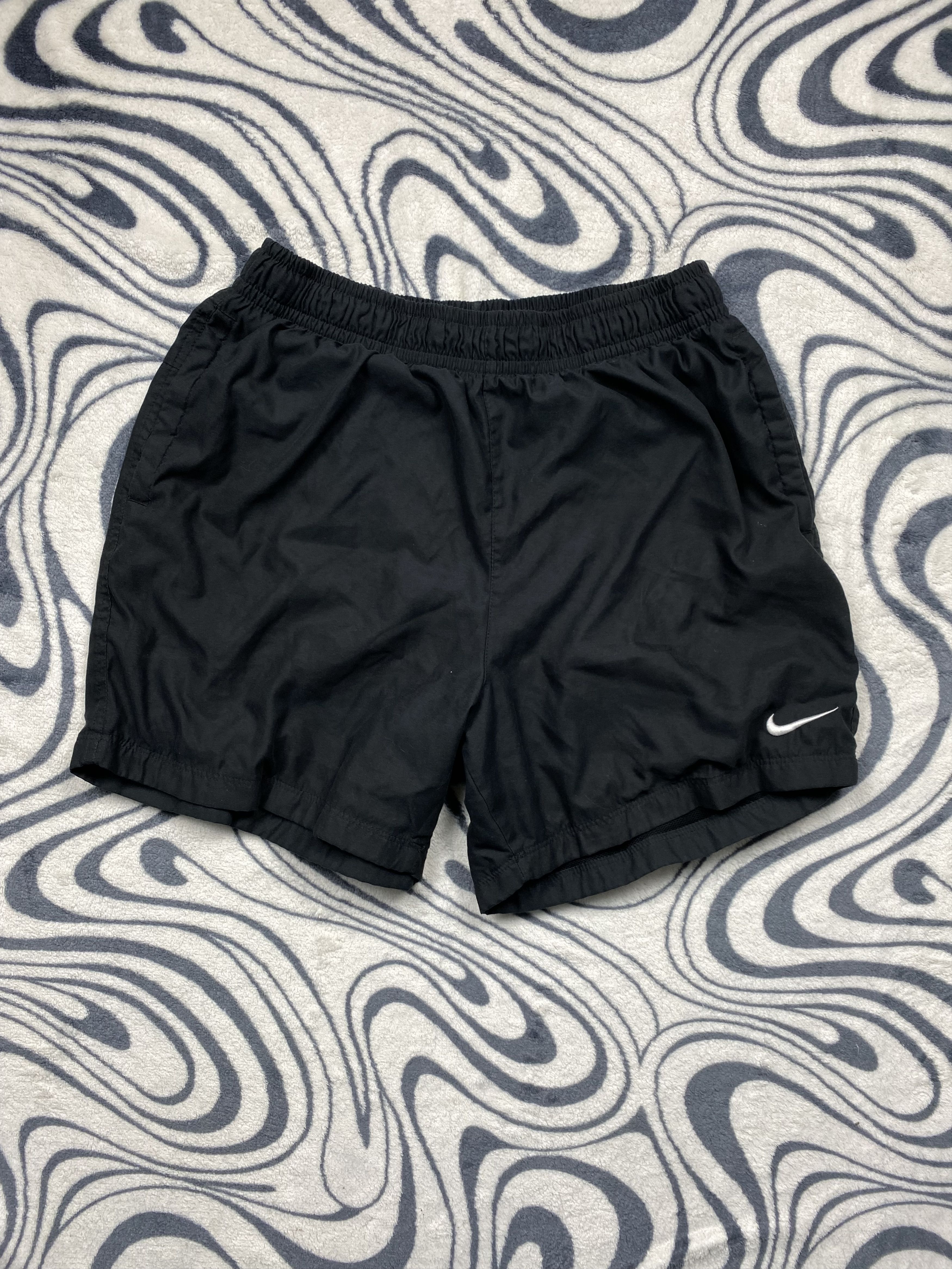 Nike × Vintage Vintage Nike Mens Nylon Shorts Y2K Size US 34 / EU 50 - 1 Thumbnail