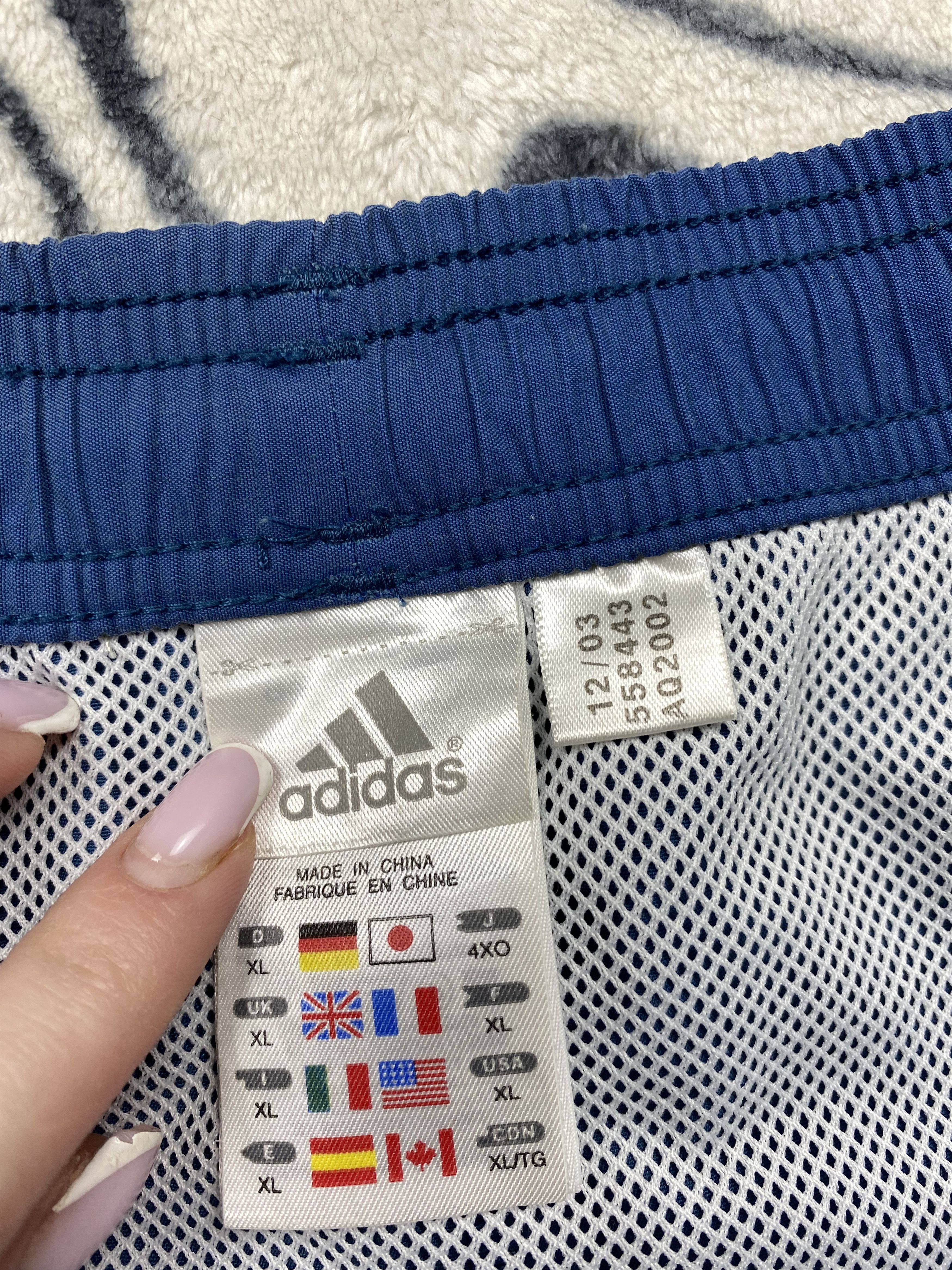 Adidas × Vintage Vintage Adidas Mens Nylon Shorts Y2K Size US 36 / EU 52 - 4 Thumbnail