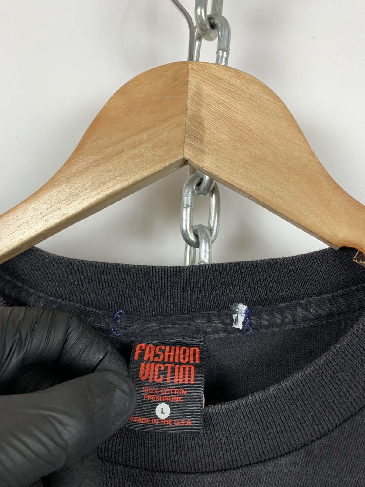 Fashion Victim 1997 Vintage Fashion Victim Purple Alien Single Stitch Tee Size US L / EU 52-54 / 3 - 17 Thumbnail
