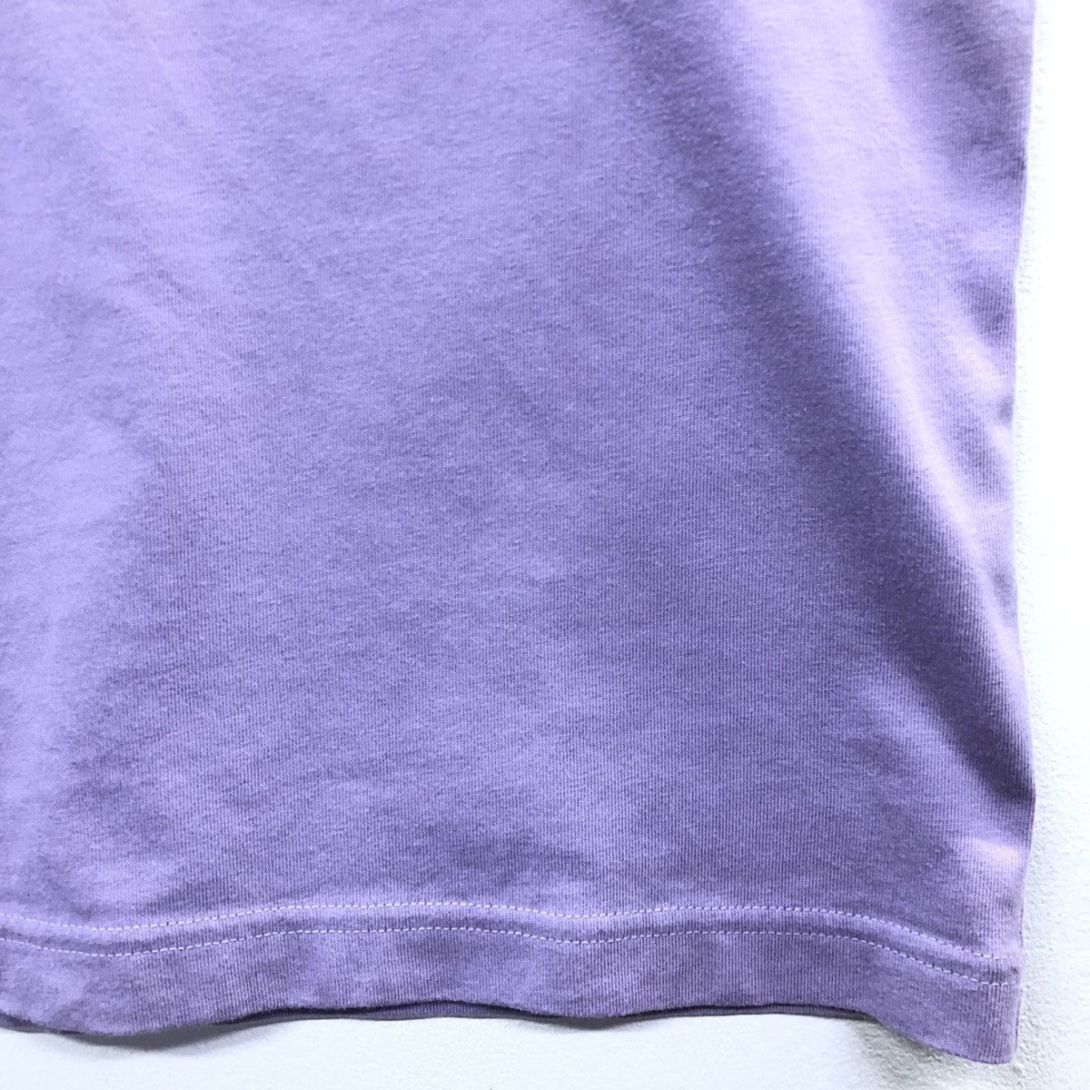 Uniqlo Art Musee Du Louvre X Peter Saville Collaboration Uniqlo Tee Size US L / EU 52-54 / 3 - 6 Thumbnail