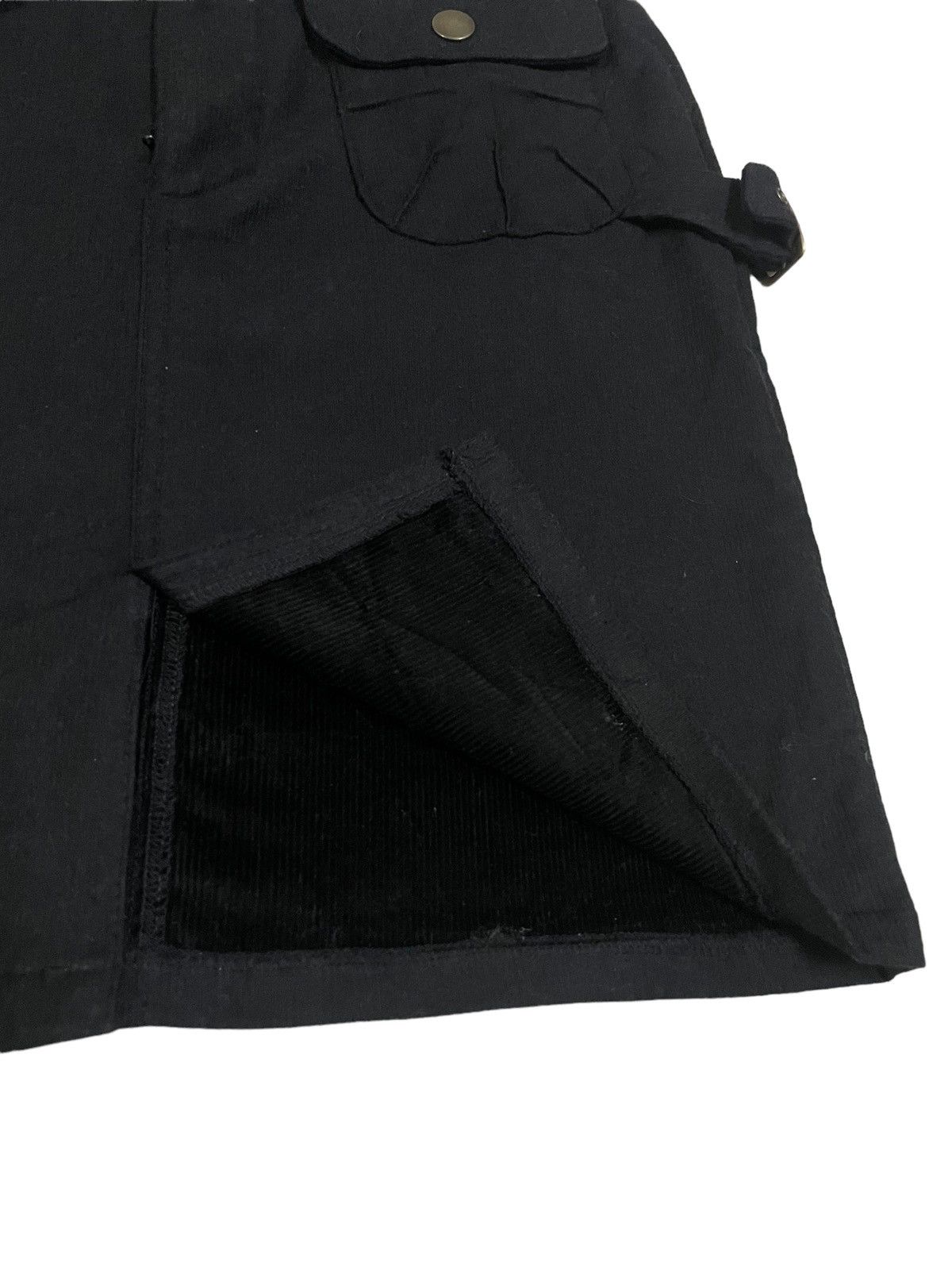 Japanese Brand Goth Wear Buckle/Multipocket Bondage Style Mini Skirt Size 25" / US 0 / IT 36 - 11 Thumbnail