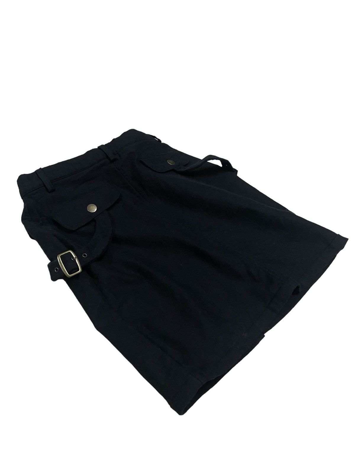 Japanese Brand Goth Wear Buckle/Multipocket Bondage Style Mini Skirt Size 25" / US 0 / IT 36 - 2 Thumbnail