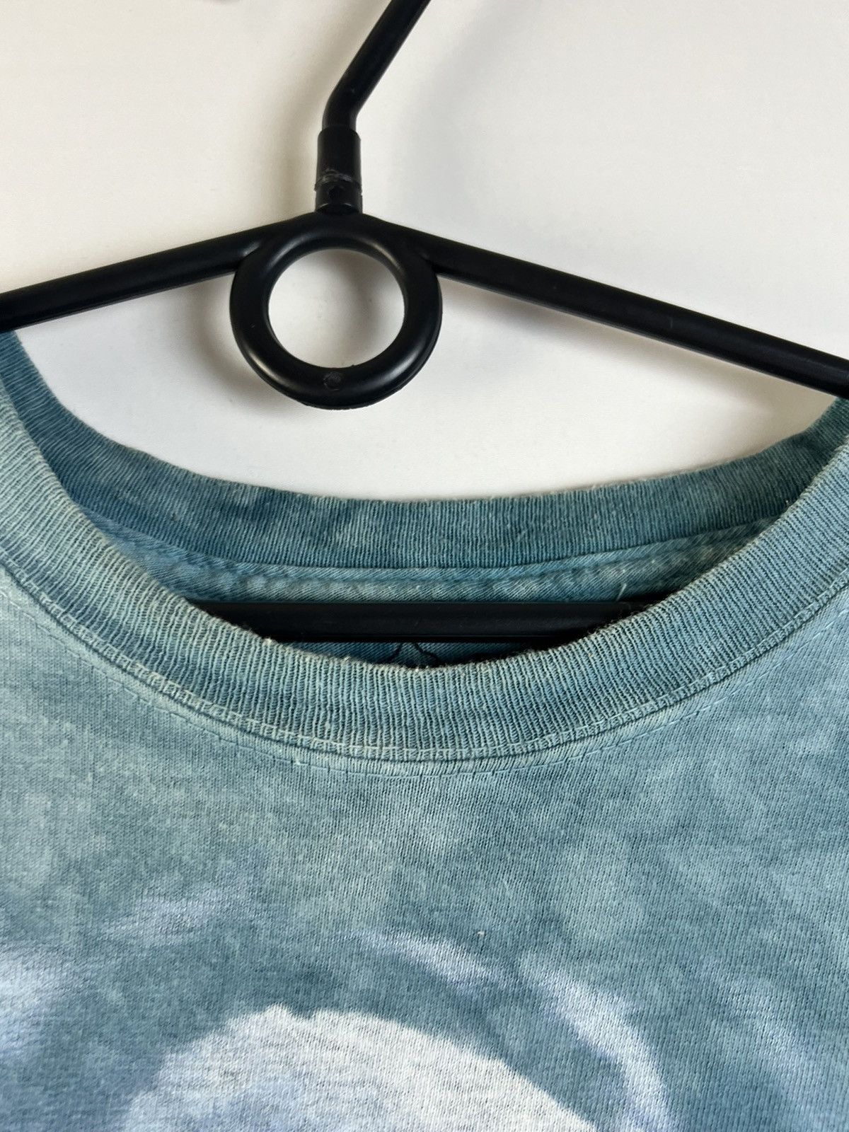 Vintage Dolphin crazy vintage t-shirt size M Size US M / EU 48-50 / 2 - 3 Thumbnail