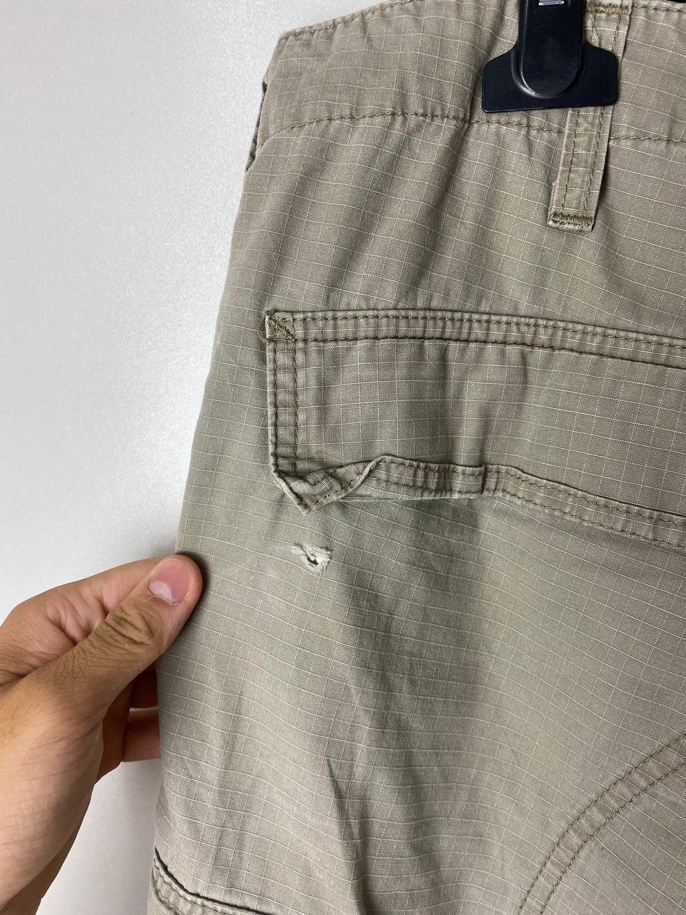Carhartt Carhartt vintage kargo shorts size 36 Size US 36 / EU 52 - 4 Thumbnail