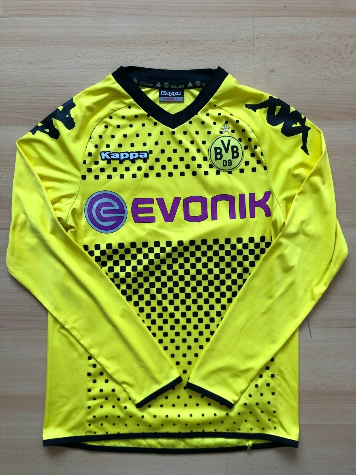 Borussia Dortmund football shirt Long Sleeves 2011 Tee Y2K