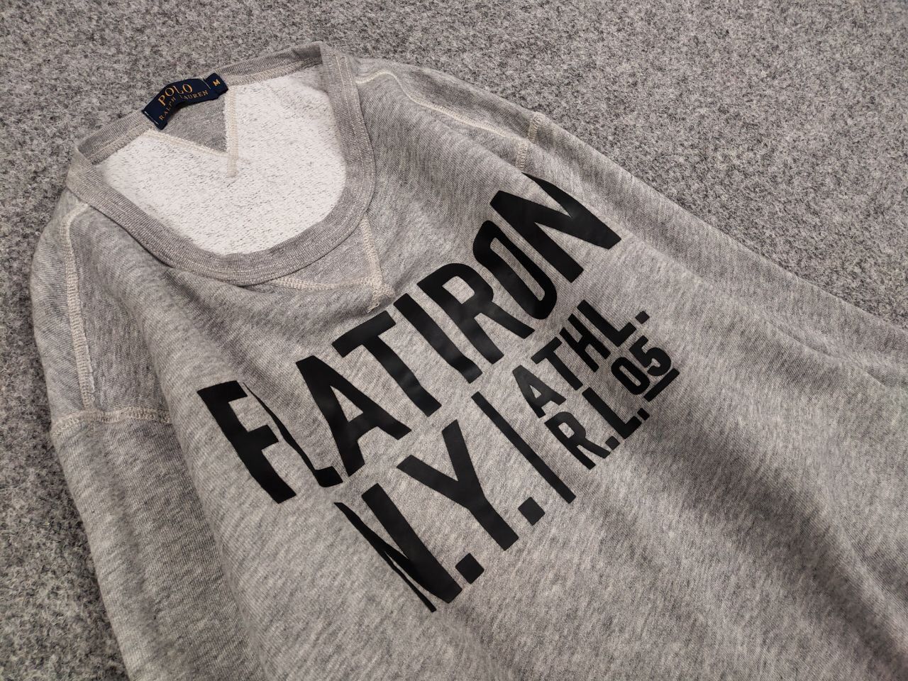 Polo Ralph Lauren Polo Ralph Lauren Flatiron N.Y. Logo Crew Check Sweatshirt Size US M / EU 48-50 / 2 - 12 Thumbnail