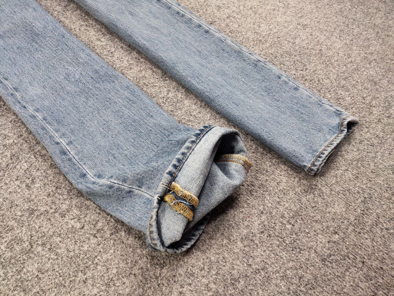 Levi's Vintage Levis 501 mens classic USA wash Denim Jeans Size US 33 - 9 Thumbnail
