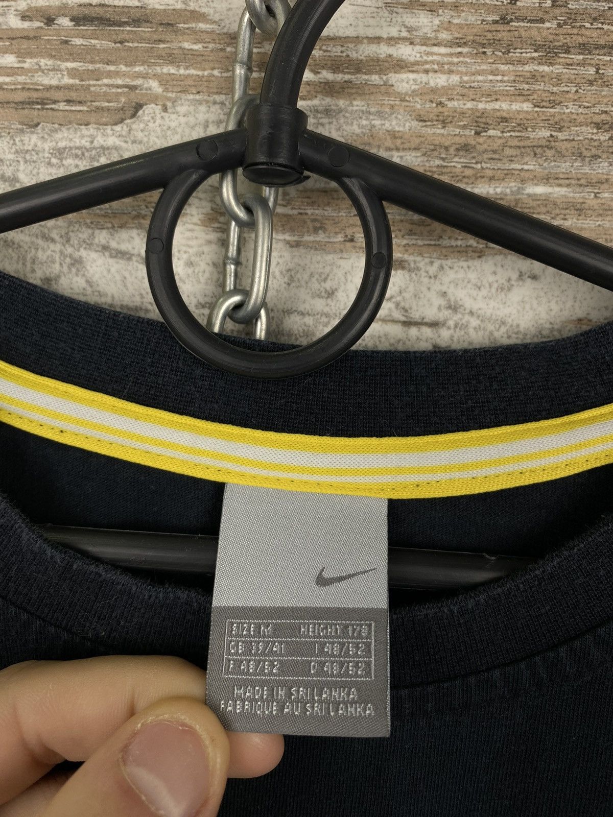 Nike Mens Vintage Nike Sweatshirt centre logo y2k rare swoosh acg Size US M / EU 48-50 / 2 - 6 Thumbnail
