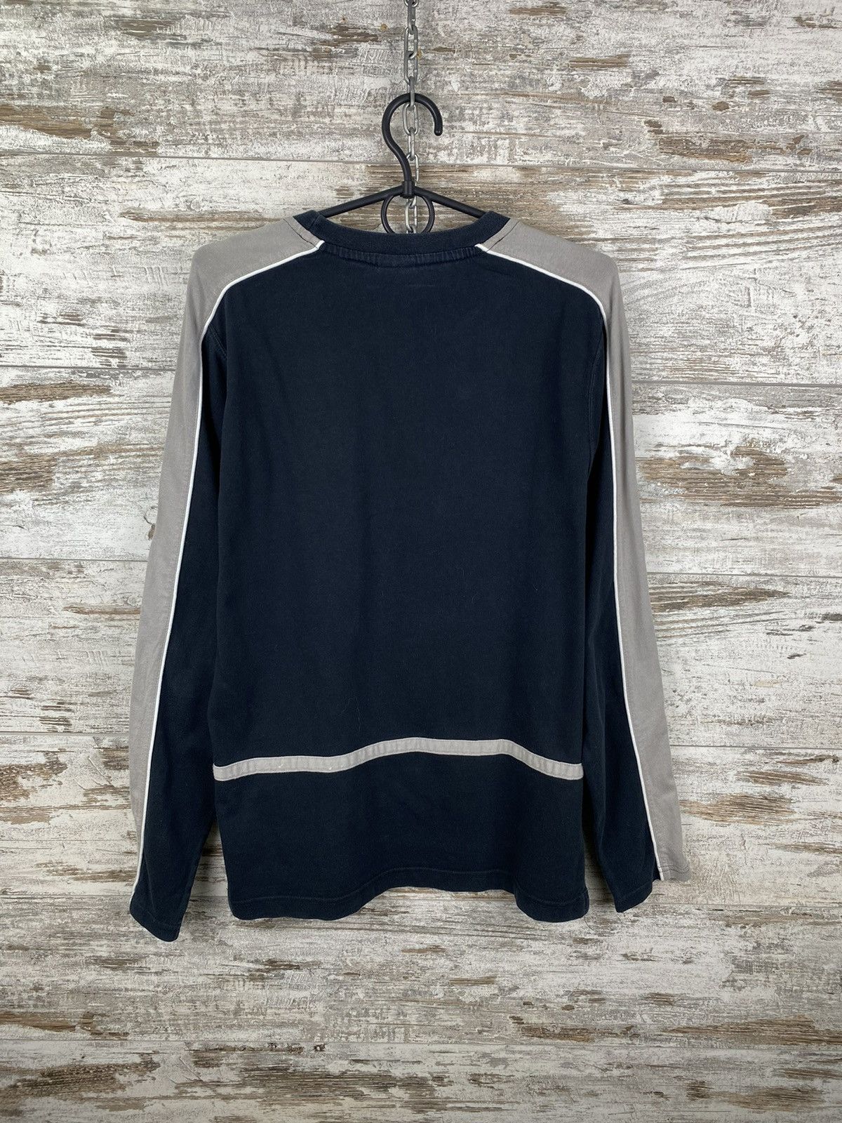 Nike Mens Vintage Nike Sweatshirt centre logo y2k rare swoosh acg Size US M / EU 48-50 / 2 - 11 Thumbnail