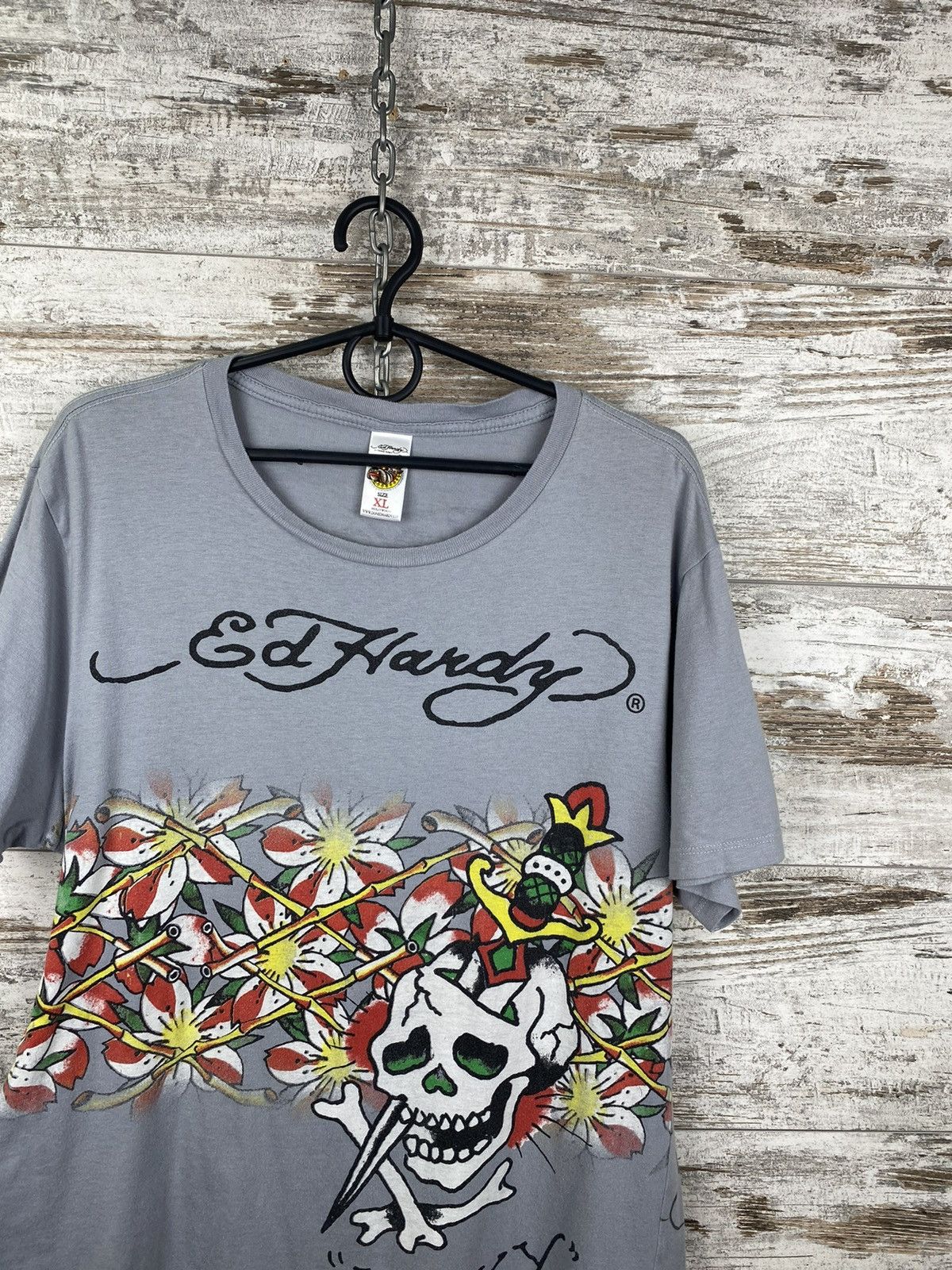 Ed Hardy Mens Vintage Ed Hardy T Shirt by Christian Audigier y2k rare Size US XL / EU 56 / 4 - 2 Thumbnail