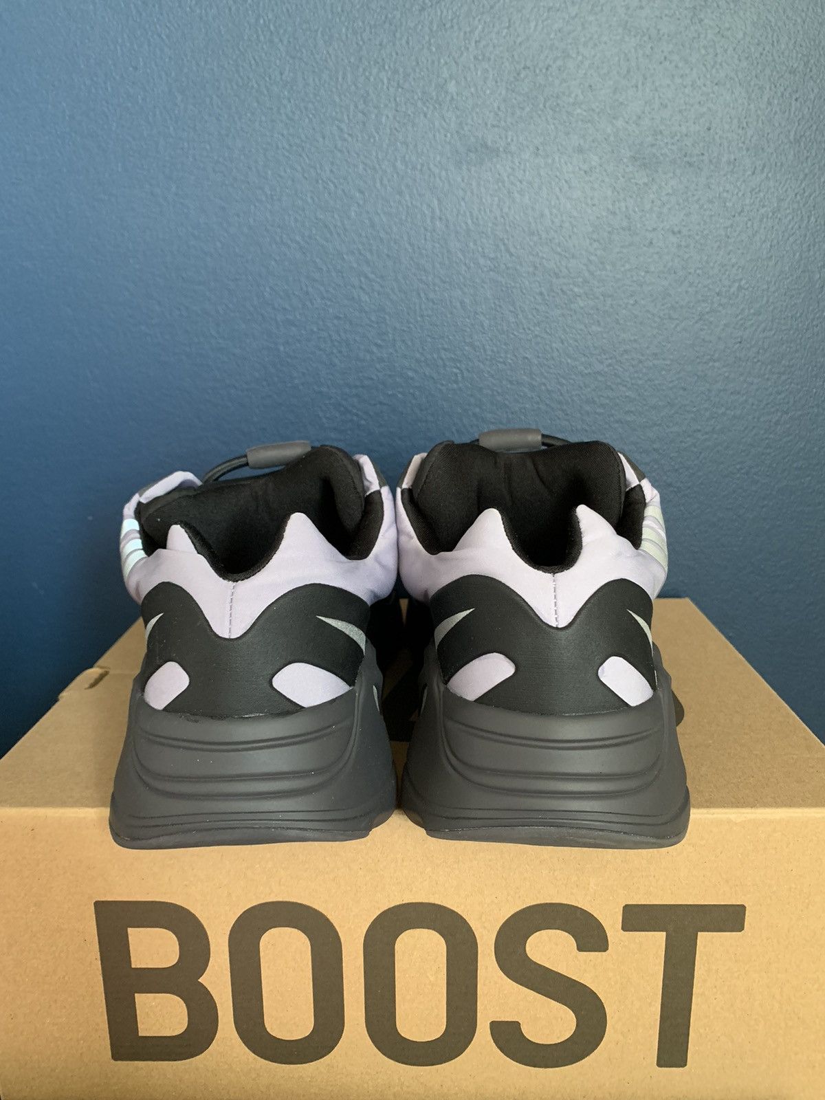 Adidas × Kanye West Yeezy 700 MNVN Geode Size US 9.5 / EU 42-43 - 4 Thumbnail