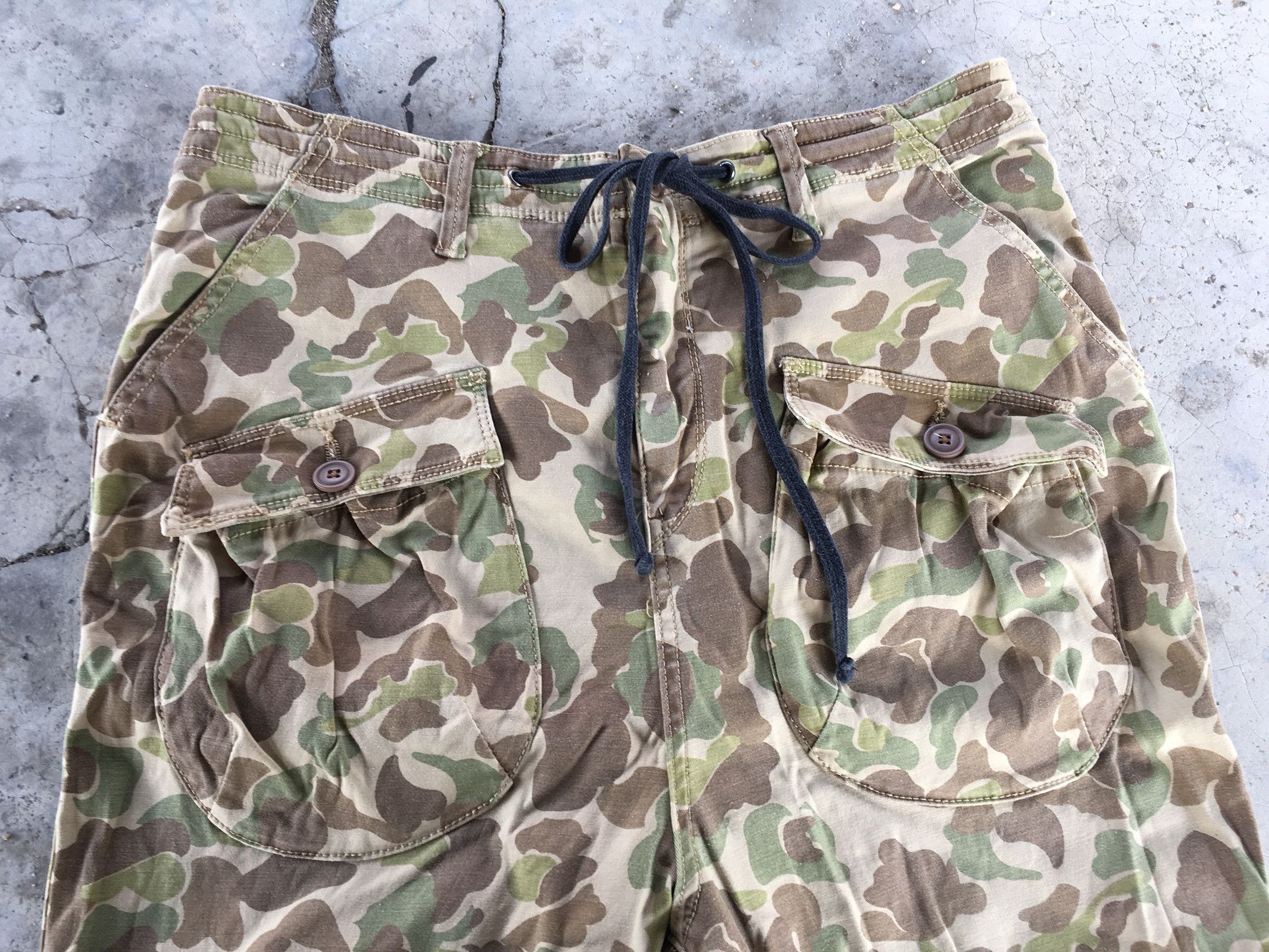 RAGEBLUE Military Clothing Camoflag Frogskin 3 Quarter Pants Size US 33 - 3 Thumbnail
